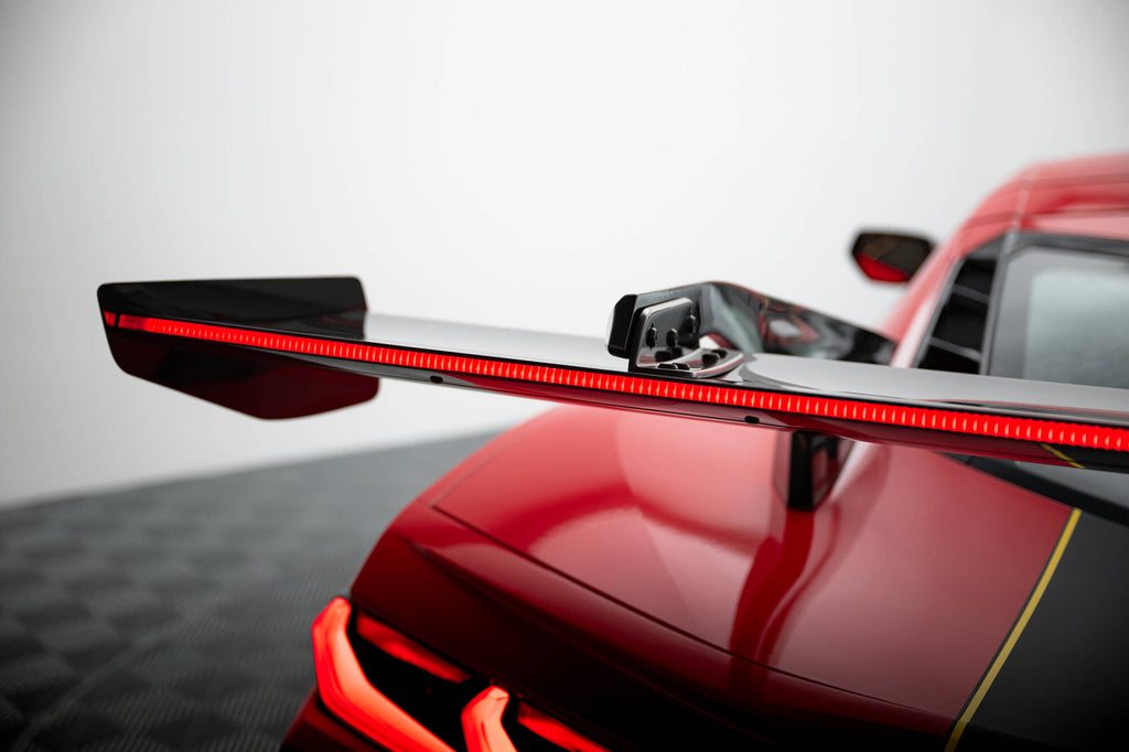 Maxton Design Carbon Spoiler + LED Chevrolet Corvette C8 für Chevrolet Corvette C8