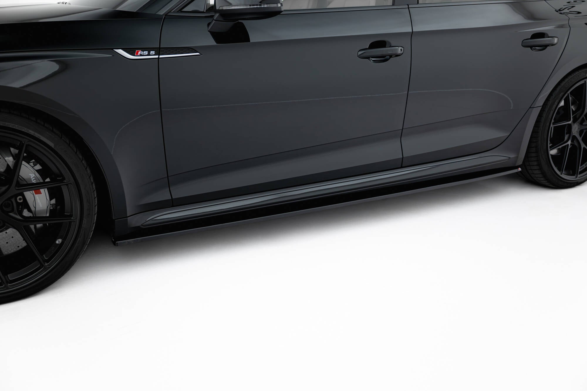 Maxton Design Street+ Seitenschweller Leisten passend für Audi RS5 Sportback F5 schwarz Hochglanz