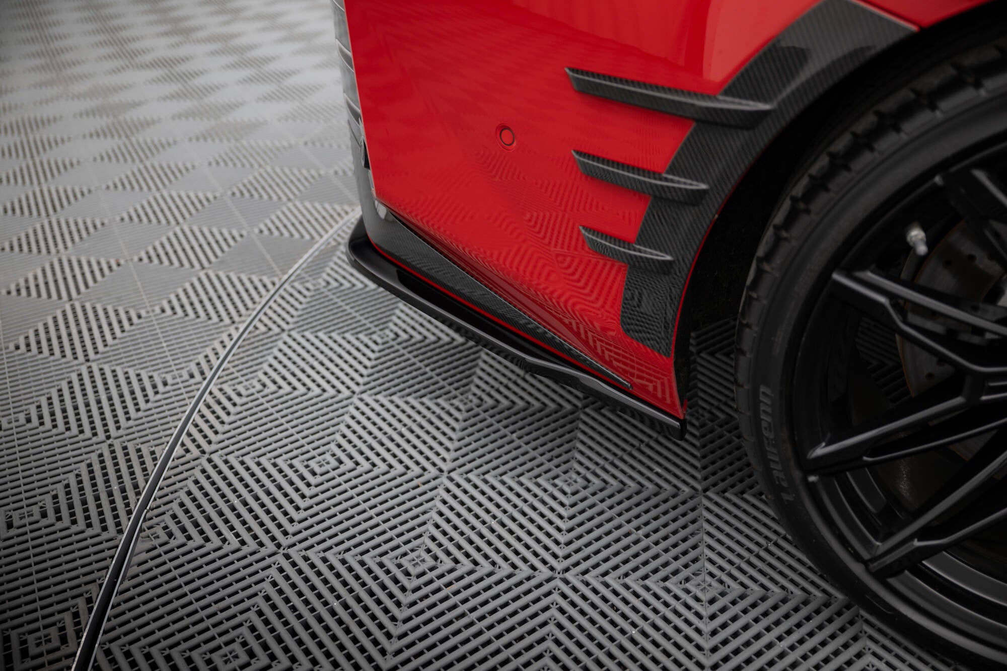 Maxton Design Heck Ansatz Flaps Diffusor passend für BMW M2 M-Performance G87 schwarz Hochglanz