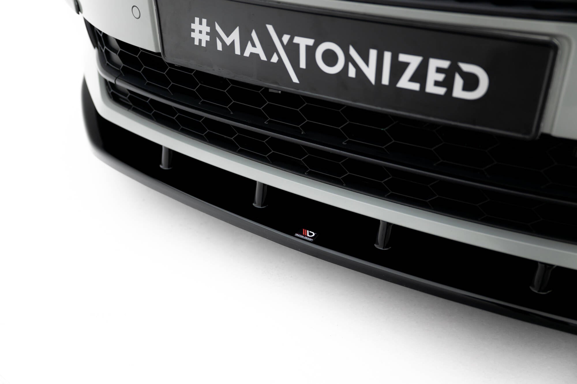 Maxton Design Street+ Spoilerlippe Front Ansatz V.3 passend für Skoda Superb Liftback / Combi Mk3 schwarz Hochglanz