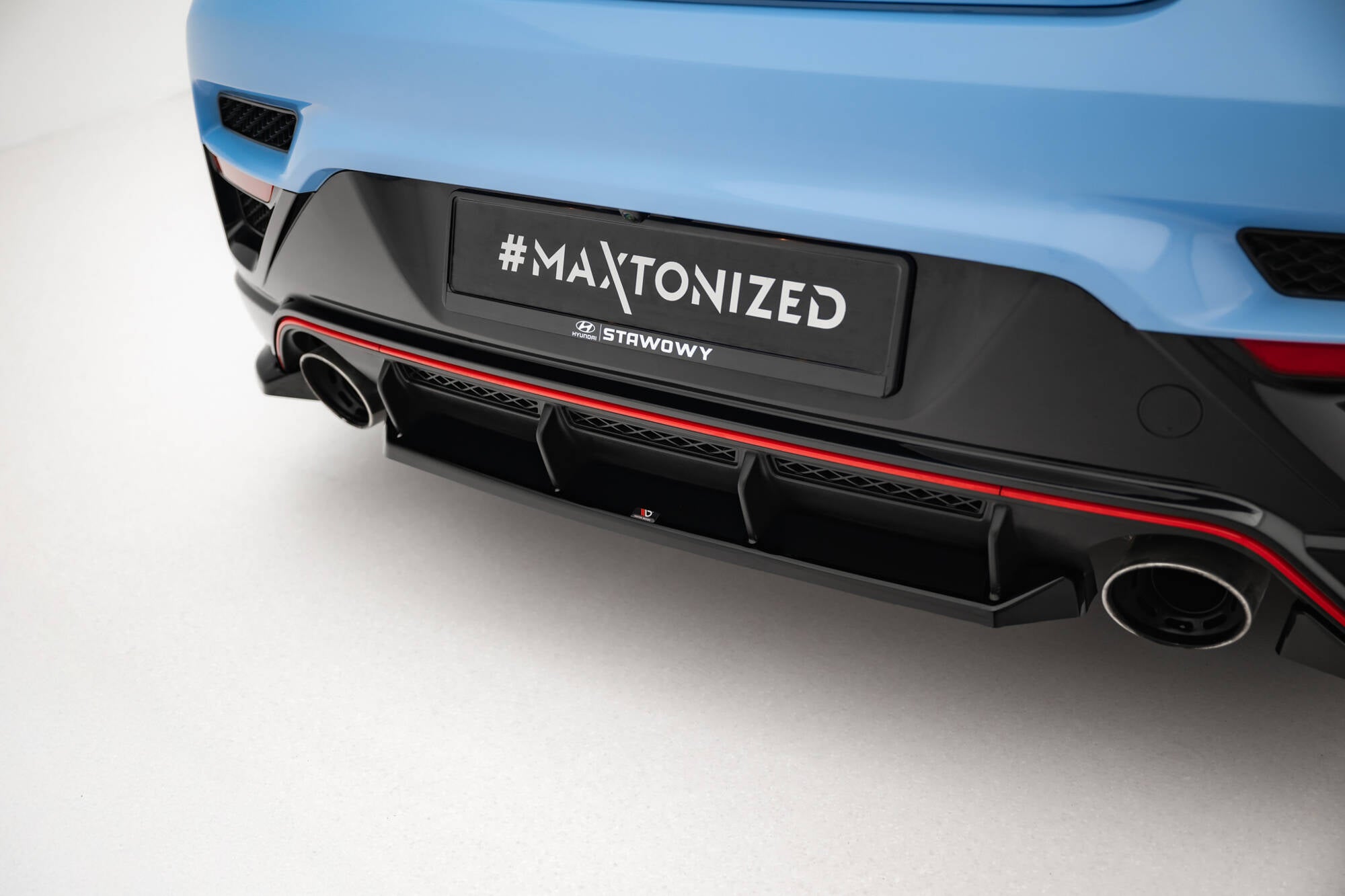 Maxton Design Mittlerer Diffusor Heck Ansatz passend für Hyundai Veloster N Mk2 schwarz Hochglanz