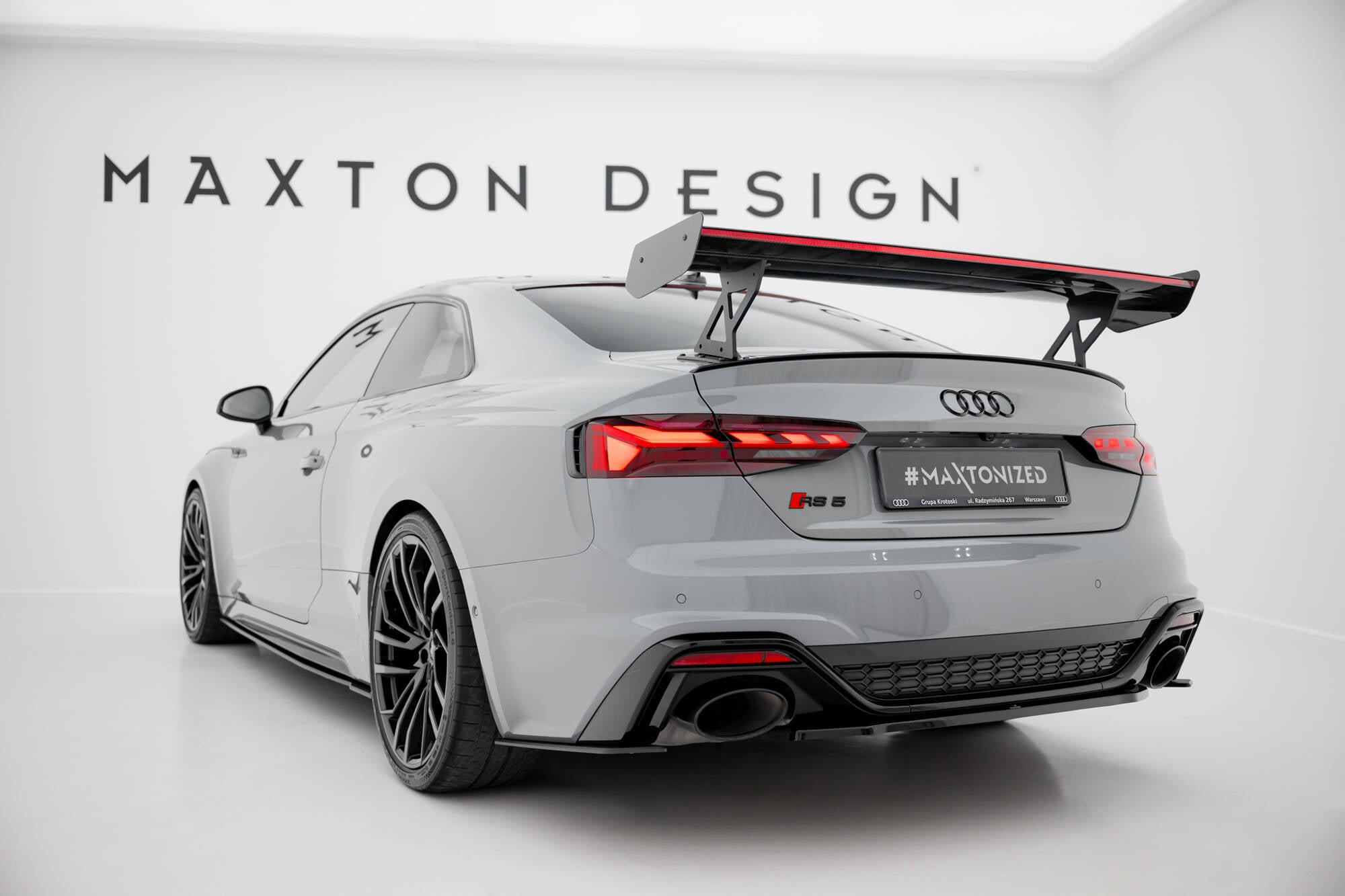 Maxton Design Carbon Spoiler With External Brackets Uprights V.1 + LED Audi A5 / A5 S-Line / S5 / RS5 Coupe F5 / F5 Facelift für Audi A5 / S5 / RS5