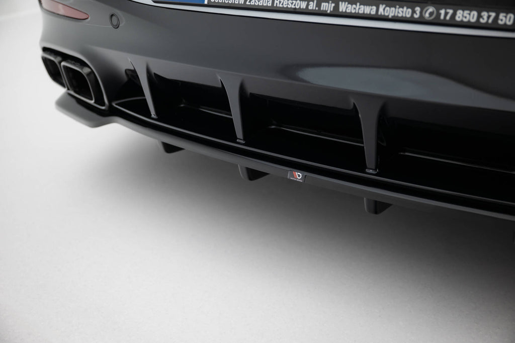 Maxton Design Street+ Mittlerer Diffusor RACE V.2 passend für Mercedes-AMG GT 63 / 55 / 63 S E Performance C192 schwarz Hochglanz