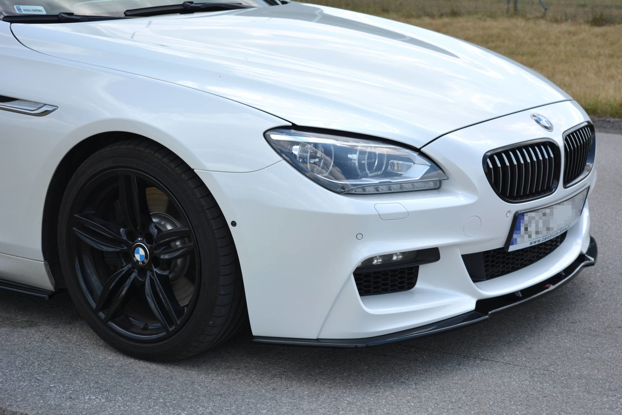 Maxton Design Street+ Spoilerlippe Front Ansatz passend für BMW 6er Gran Coupé M Paket schwarz Hochglanz