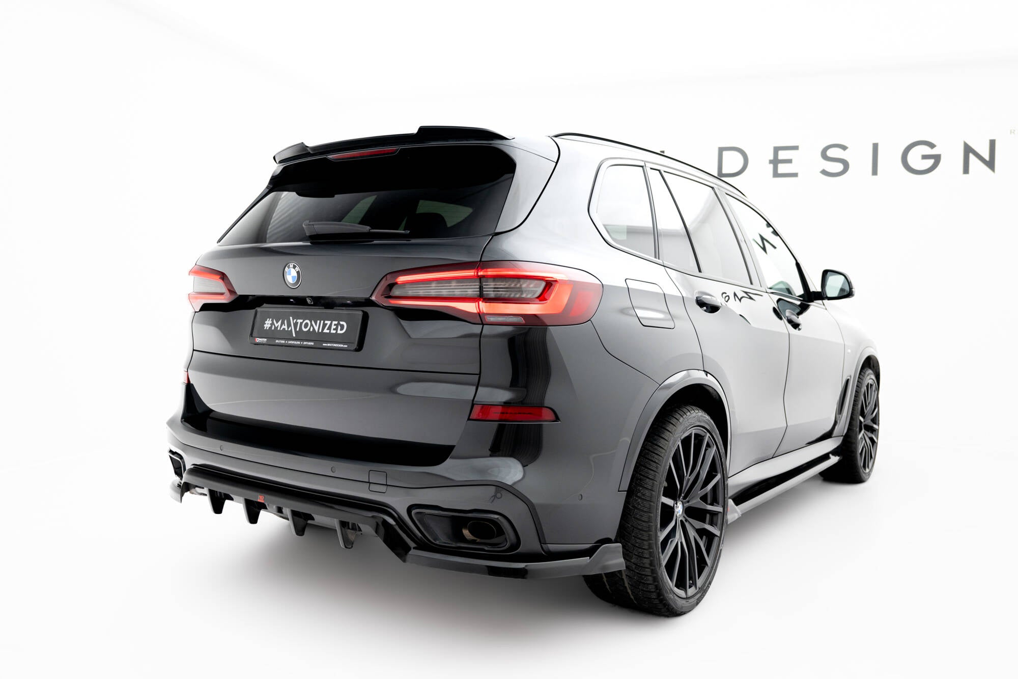 Maxton Design Spoiler CAP passend für for V.1 BMW X5 G05 M-Paket schwarz Hochglanz
