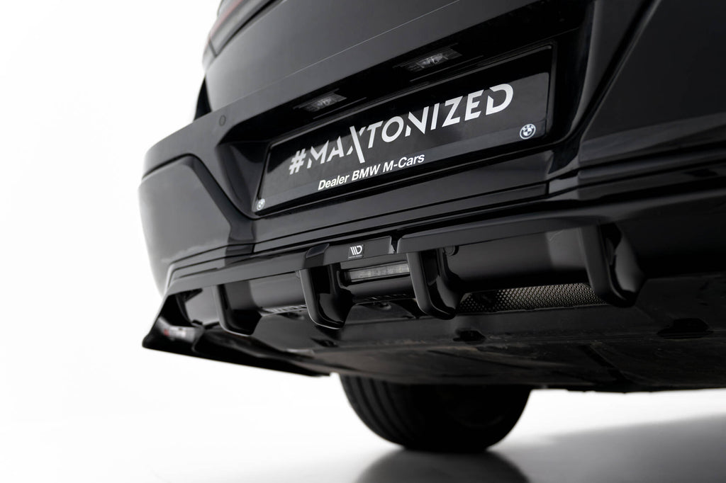 Maxton Design Street+ Mittlerer Diffusor RACE passend für V.1 BMW 7 M-Paket G70 schwarz Hochglanz