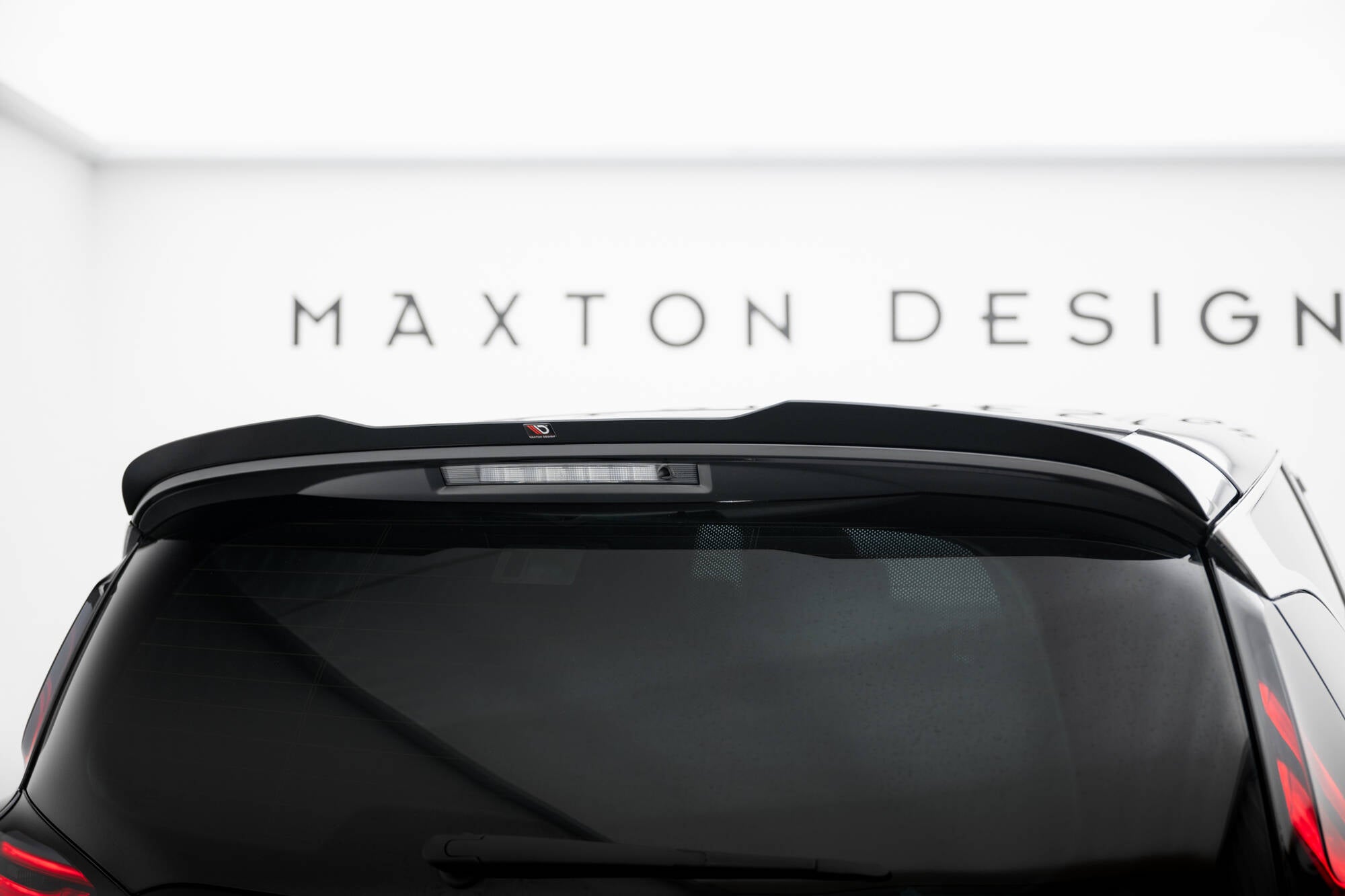 Maxton Design Spoiler CAP passend für Renault Espace Mk5 schwarz Hochglanz