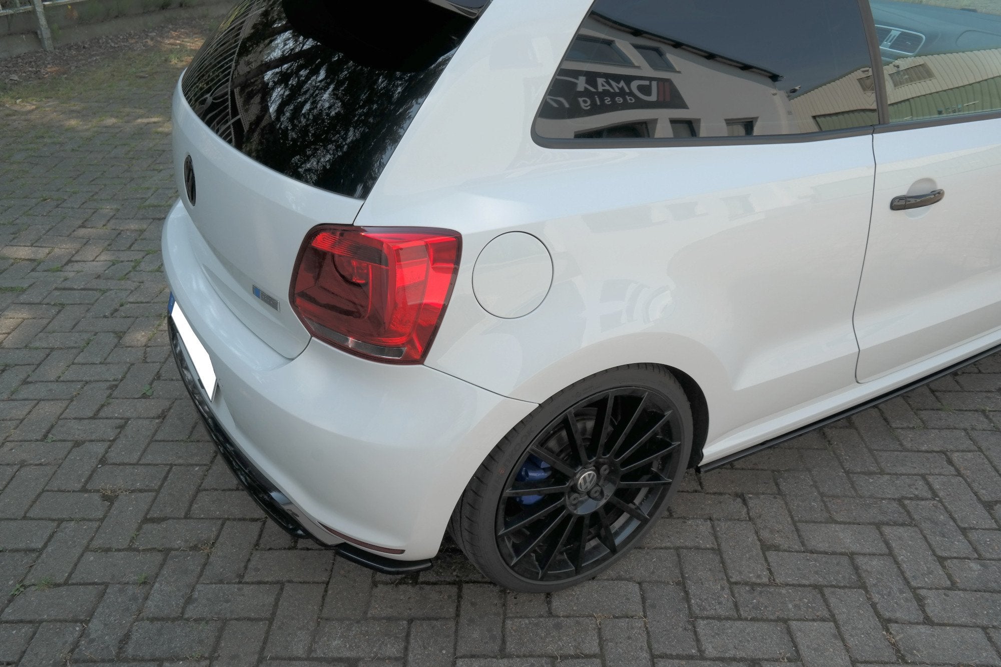 Maxton Design Heck Ansatz Flaps Diffusor passend für VW Polo WRC Mk5 schwarz Hochglanz
