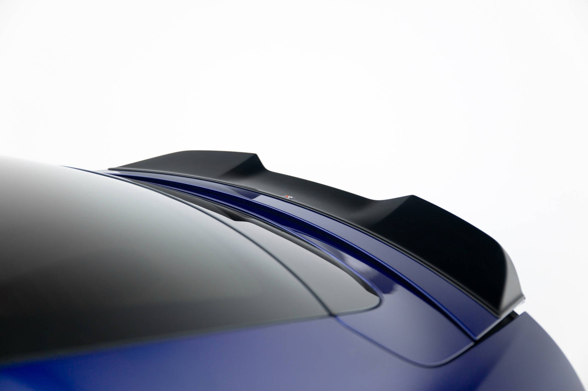 Maxton Design Spoiler CAP 3D passend für Porsche Taycan Turbo S Mk1 schwarz Hochglanz