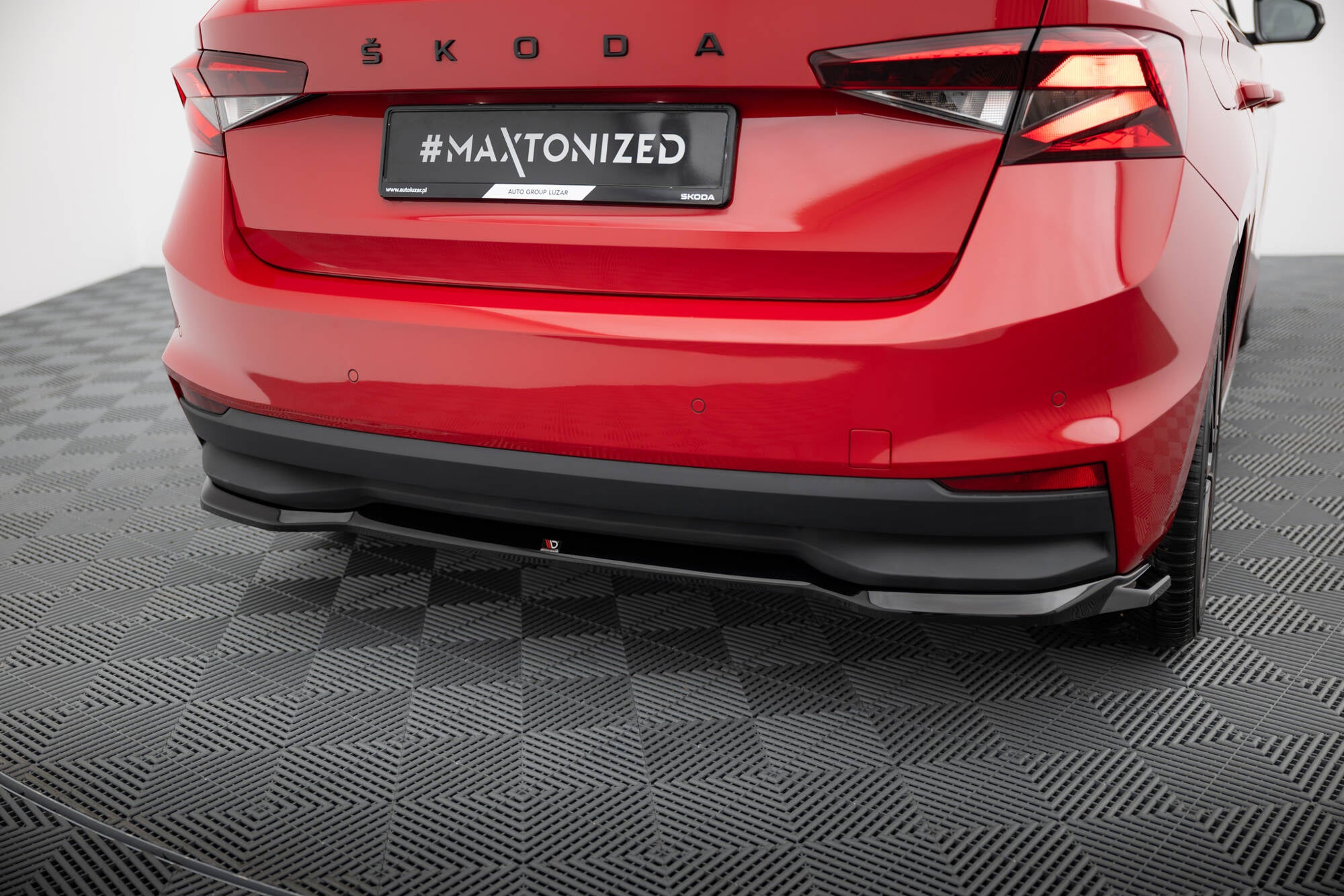 Maxton Design Heckansatz Skoda Fabia Mk4 schwarz Hochglanz für Skoda Fabia Standard