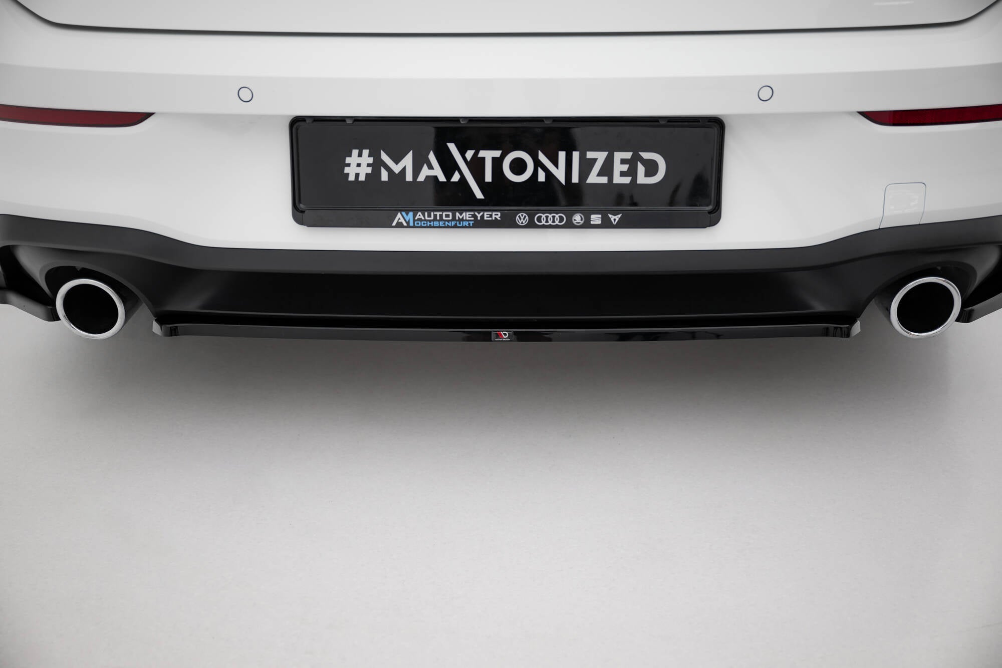 Maxton Design Heckansatz VW Golf GTI Mk8 schwarz Hochglanz für Volkswagen Golf Mk8