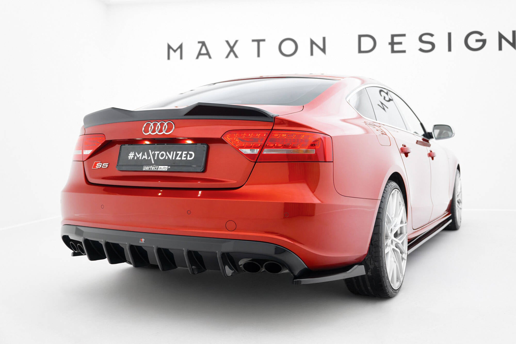 Maxton Design Spoiler CAP 3D passend für Audi A5 Sportback S-Line / S5 8T / 8T Facelift schwarz Hochglanz