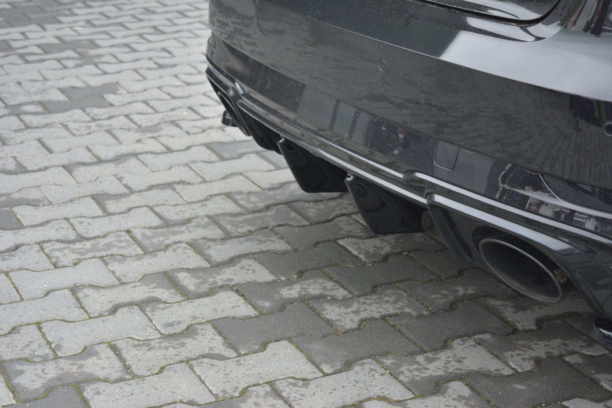 Maxton Design Diffusor Heck Ansatz passend für Audi RS3 8V FL Sportback schwarz Hochglanz