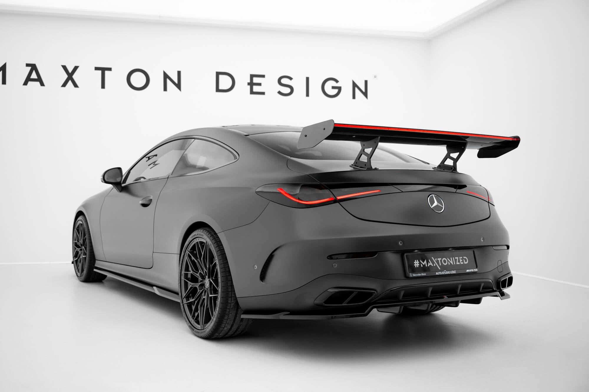 Maxton Design Carbon Spoiler V.2 + LED Mercedes-AMG CLE 53 C236 für Mercedes-Benz CLE C236