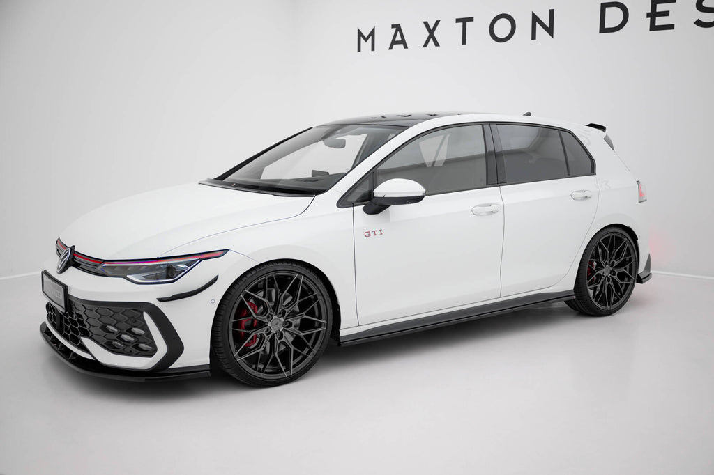 Maxton Design Street+ Seitenschweller Leisten passend für V.1 passend für VW Golf GTI / GTE / GTI Clubsport / GTD / R-Line Mk8 schwarz Hochglanz