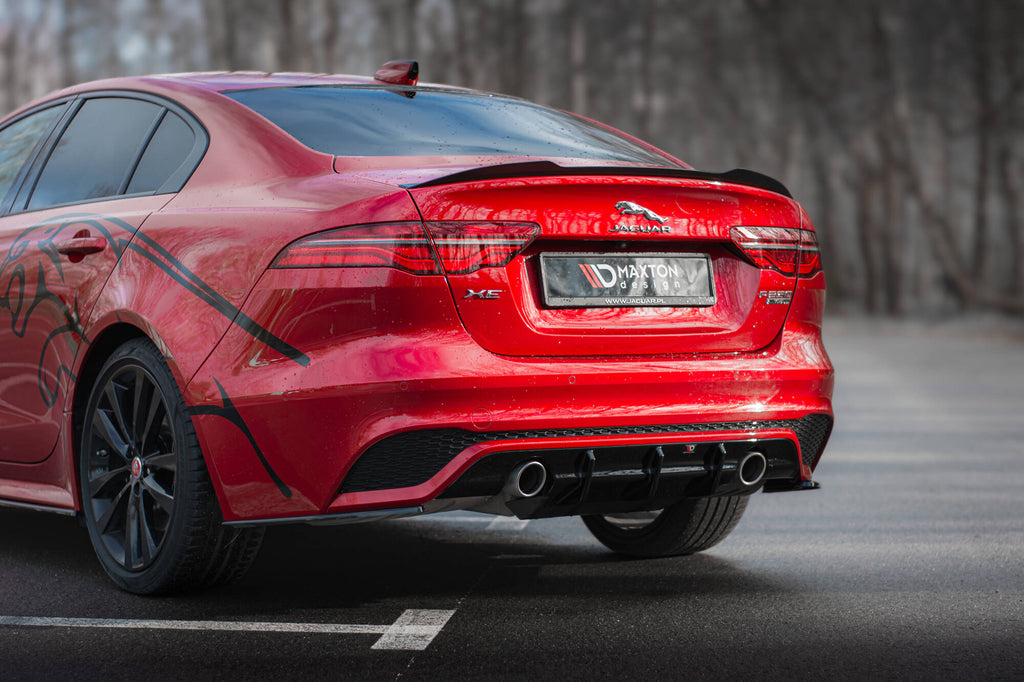 Maxton Design Diffusor Heck Ansatz passend für Jaguar XE R-Dynamic X760 Facelift schwarz Hochglanz