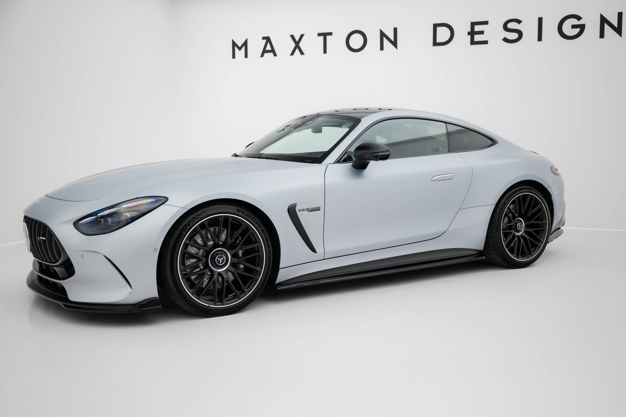 Maxton Design Street+ Seitenschweller Leisten passend für V.1 passend für Mercedes-AMG GT 63 / 55 / 63 S E Performance C192 schwarz Hochglanz