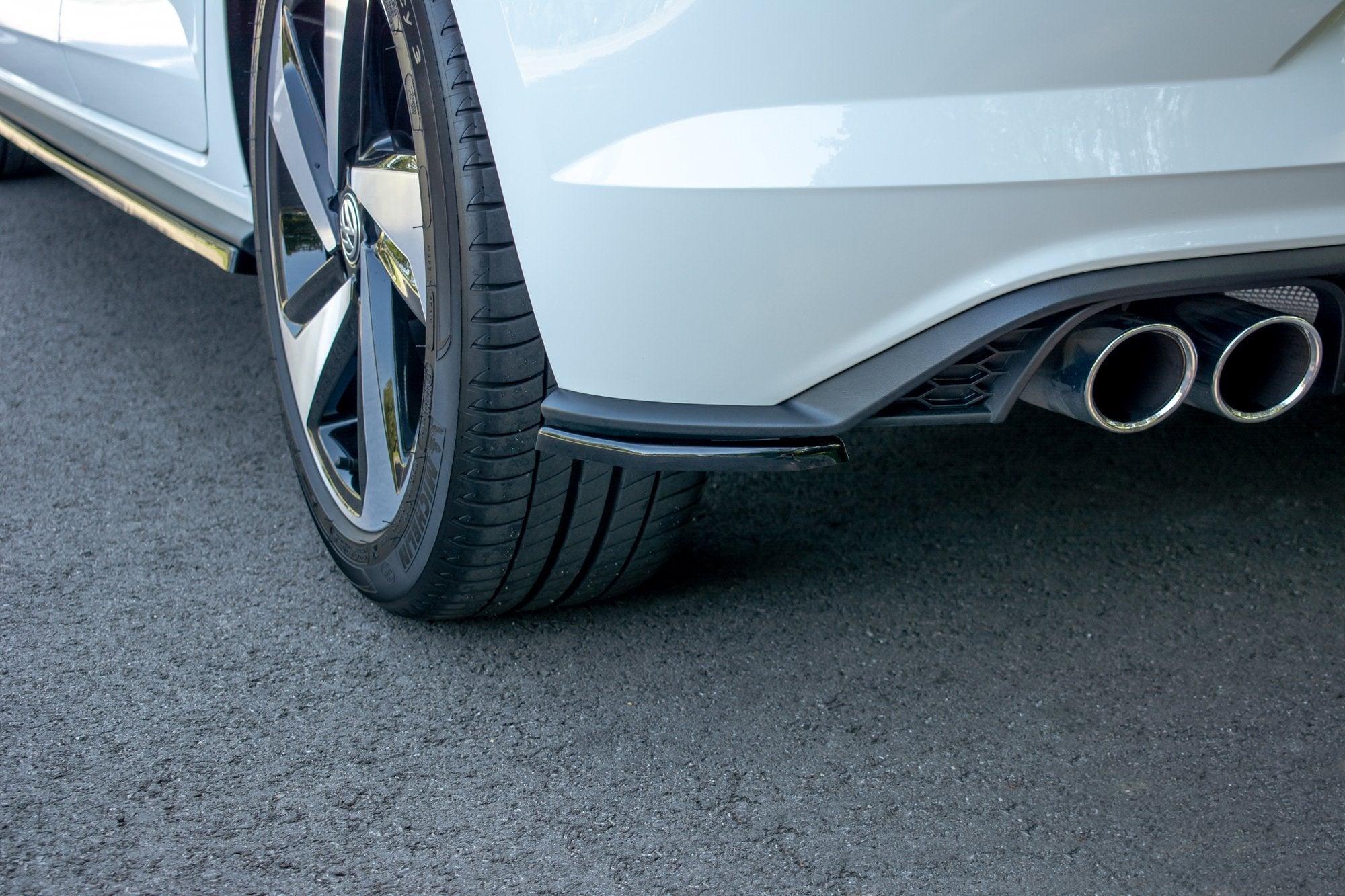 Maxton Design Heck Ansatz Flaps Diffusor für VW Polo GTI Mk6