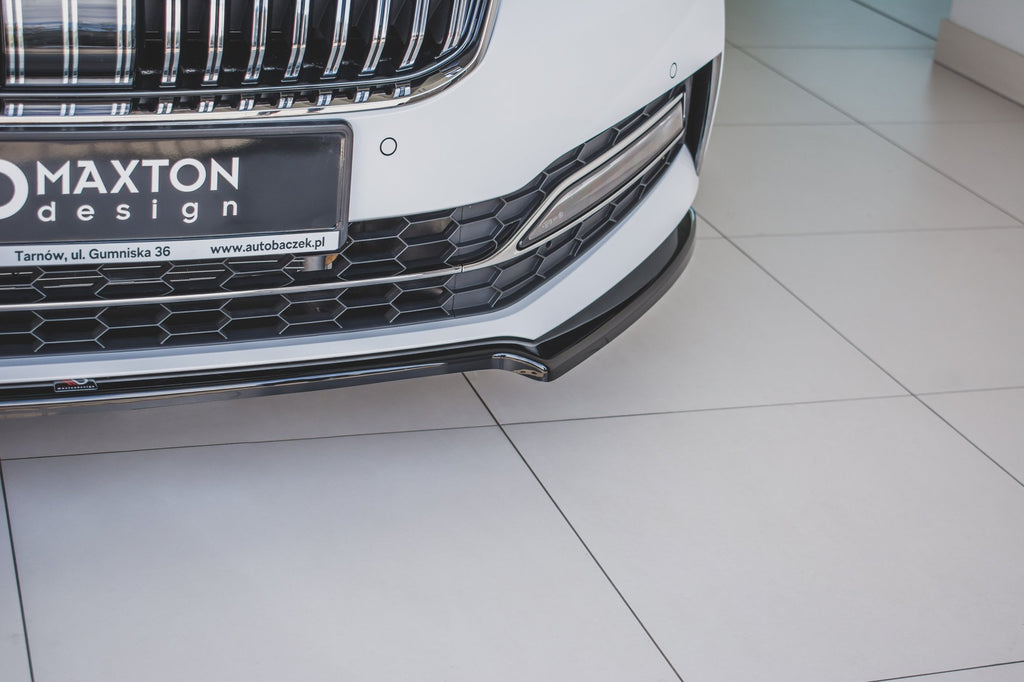 Maxton Design Street+ Spoilerlippe Front Ansatz V.1 passend für Skoda Superb Liftback / Combi Mk3 Facelift schwarz Hochglanz