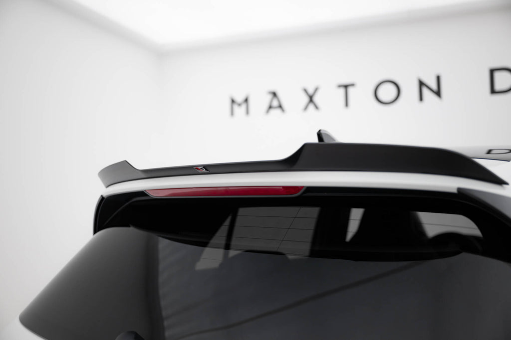 Maxton Design Spoiler CAP V.2 passend für VW Golf GTI / GTE / GTD / R-Line / R Mk8 schwarz Hochglanz