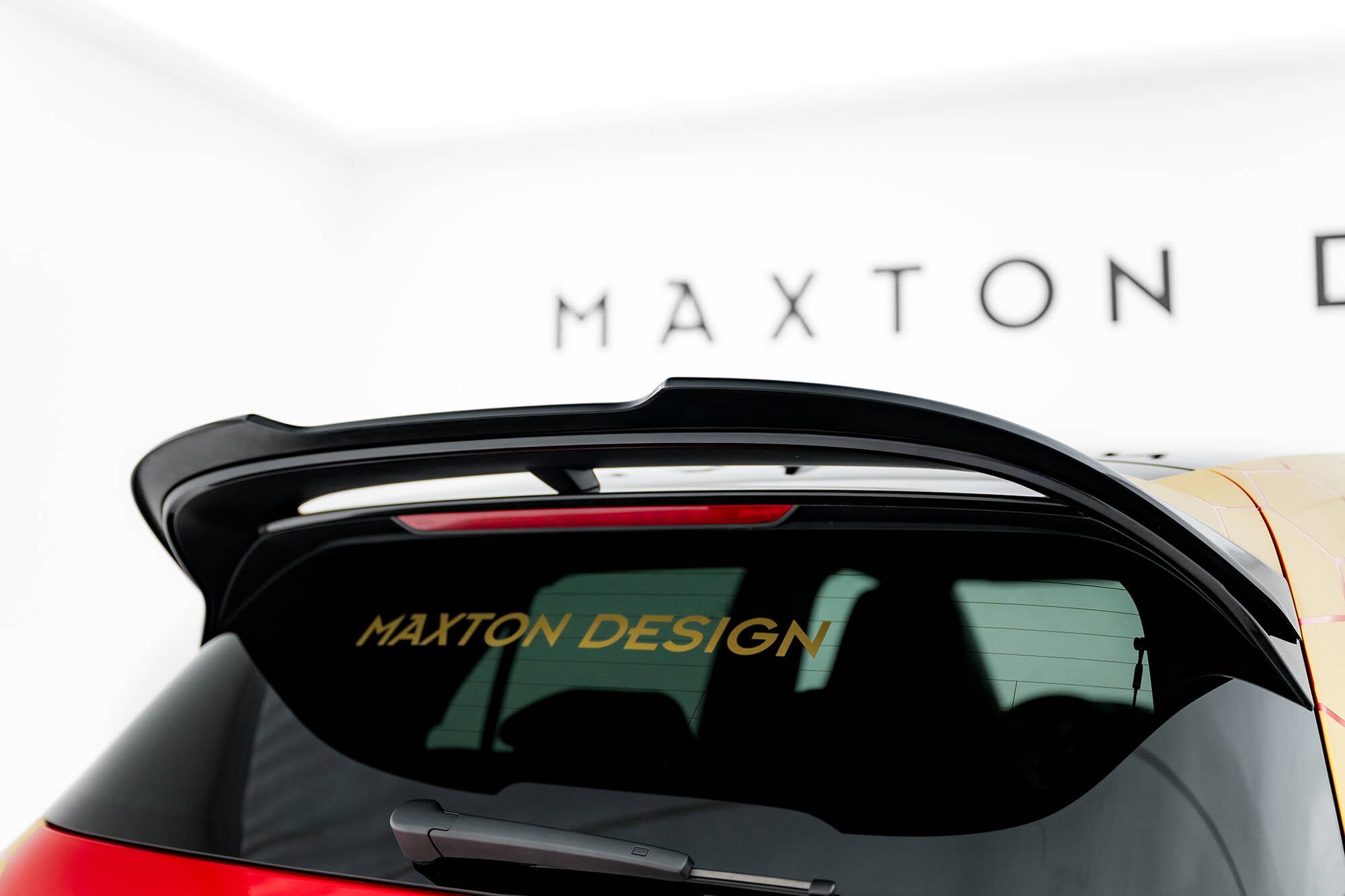 Maxton Design Spoiler CAP V.2 passend für VW Golf R-Performance Hatchback Mk8 Facelift schwarz Hochglanz