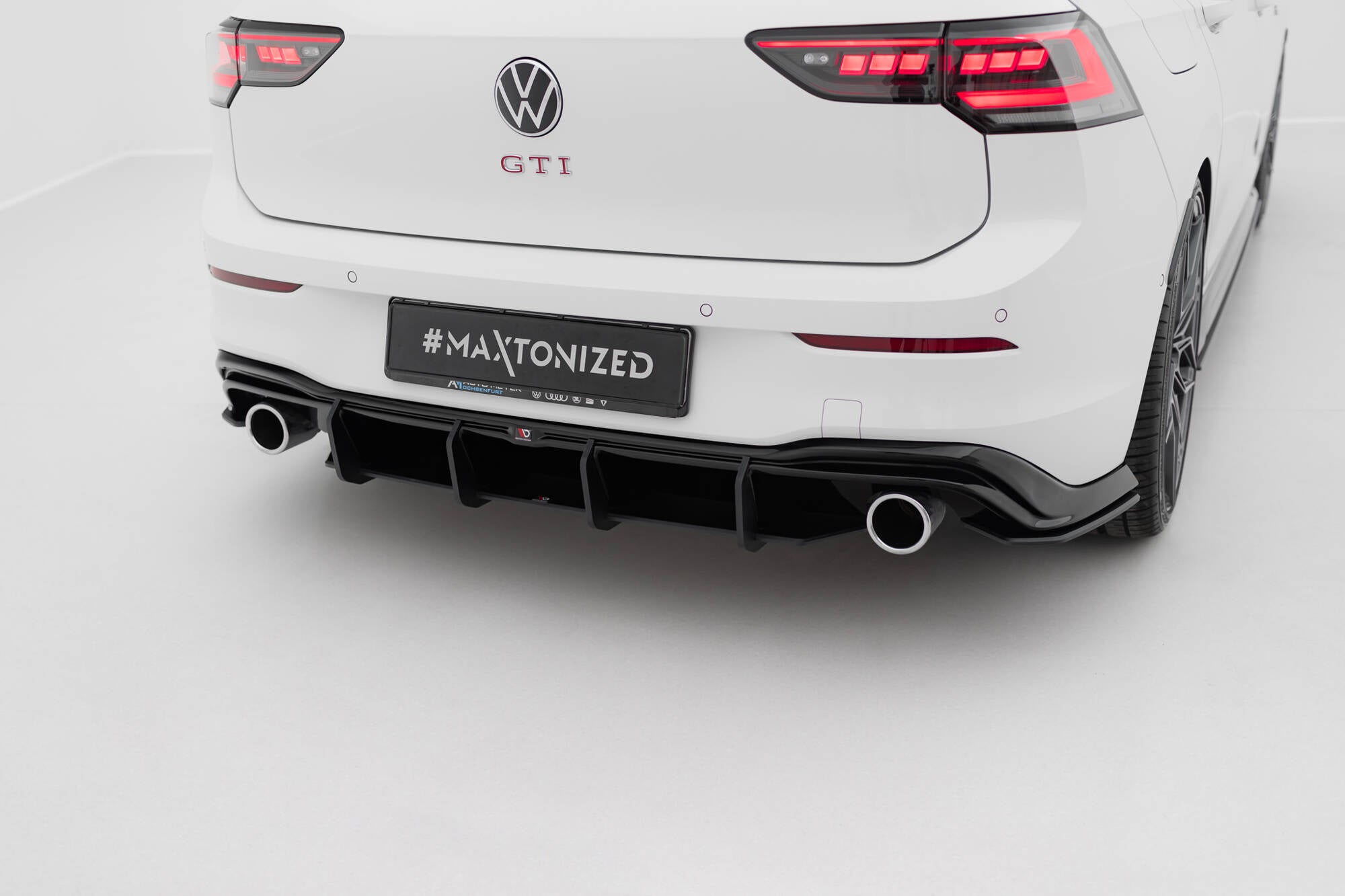 Maxton Design Street Pro Heckschürze V.4 passend für VW Golf GTI Mk8
