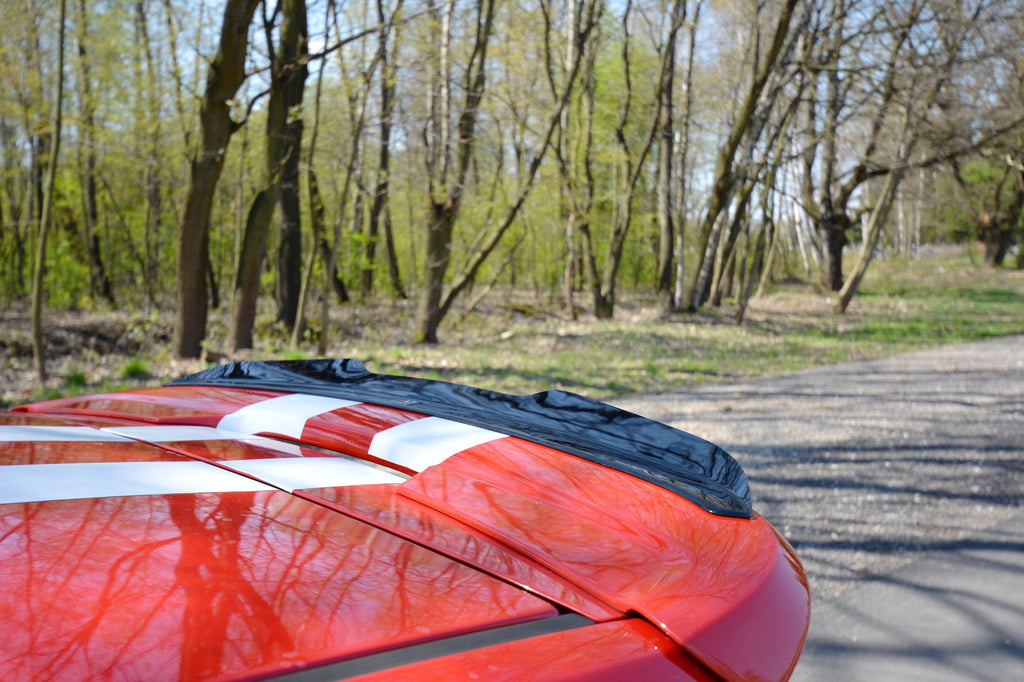 Maxton Design Spoiler CAP V.1 passend für Ford Fiesta ST Mk6 schwarz Hochglanz
