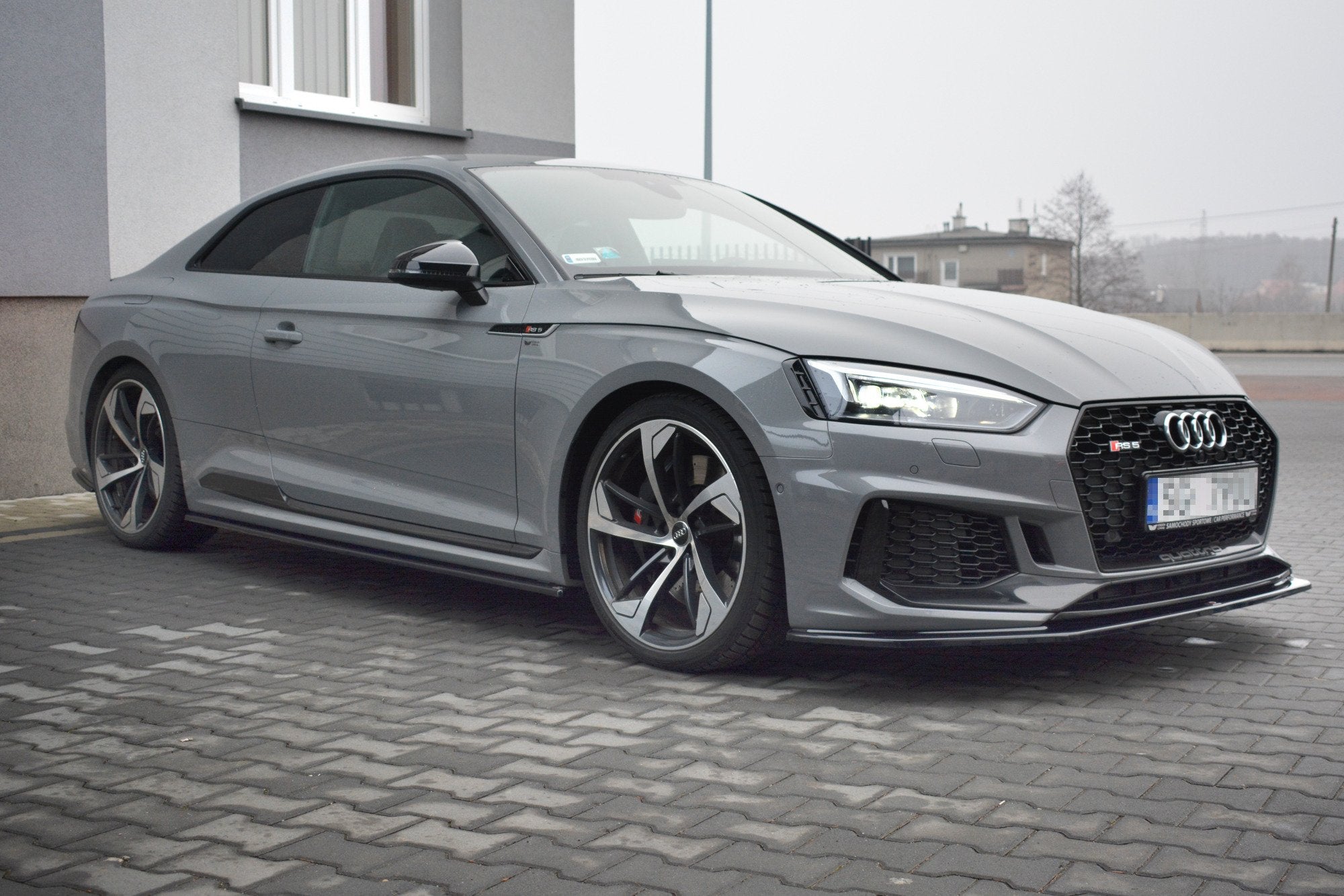 Maxton Design Street+ Seitenschweller Leisten passend für Audi RS5 Coupe F5 schwarz Hochglanz