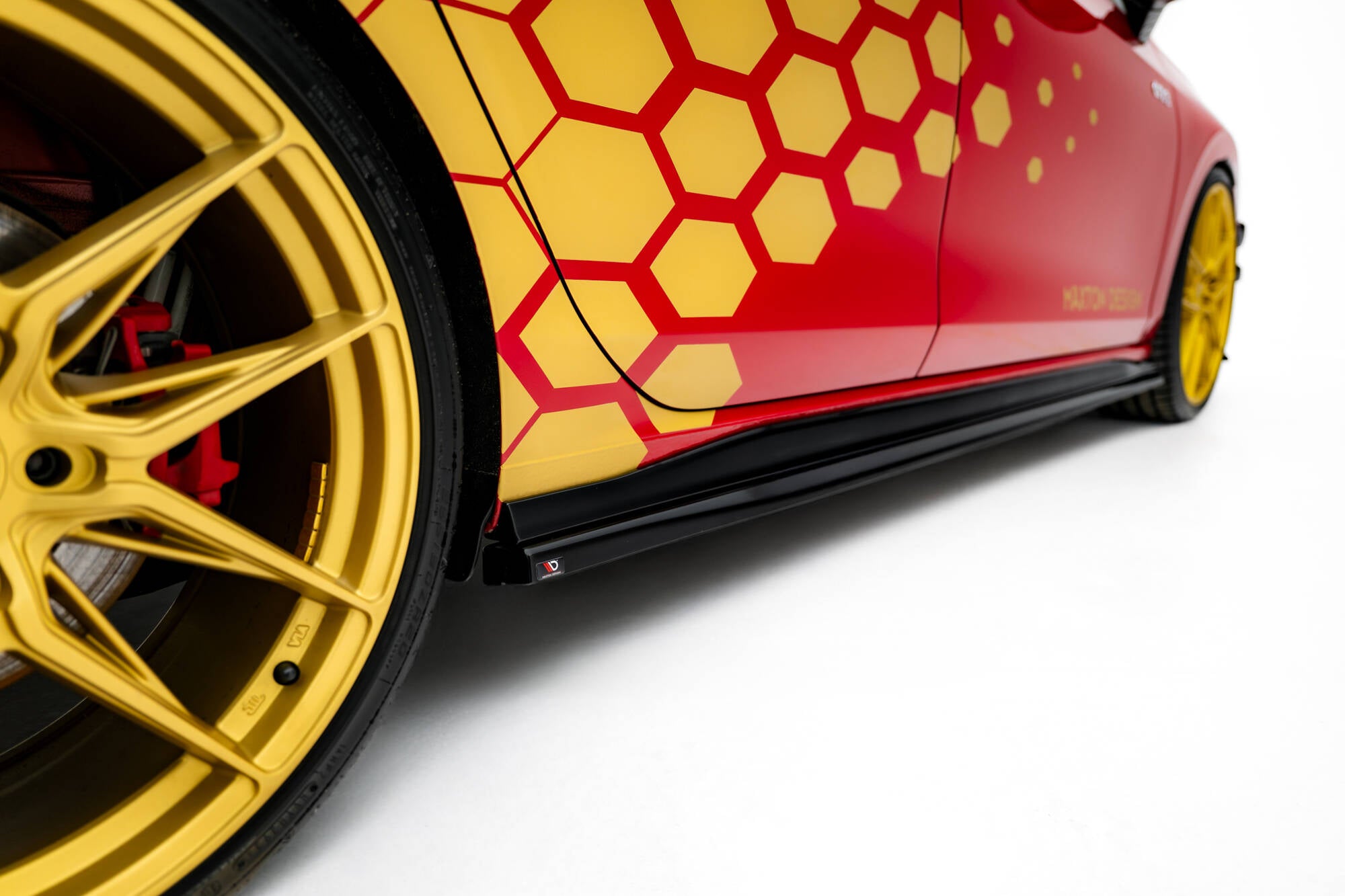 Maxton Design Street+ Seitenschweller Leisten V.2 passend für VW Golf GTI Clubsport Mk8 Facelift schwarz Hochglanz