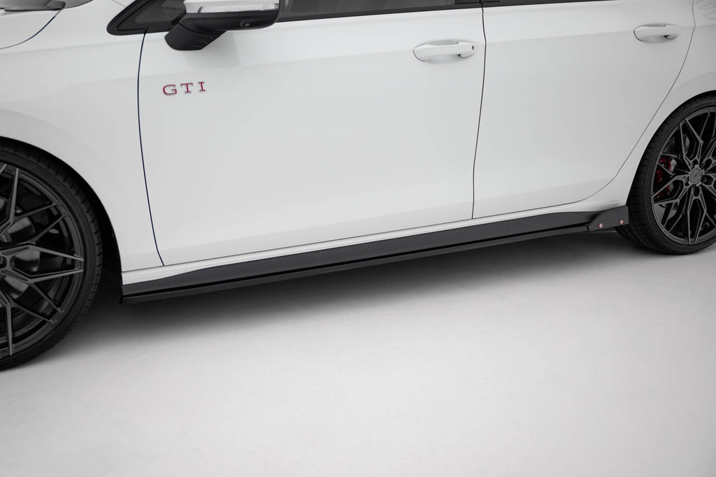 Maxton Design Street+ Seitenschweller Leisten V.2 passend für + Flaps passend für VW Golf GTI / GTE / GTI Clubsport / GTD / R-Line Mk8