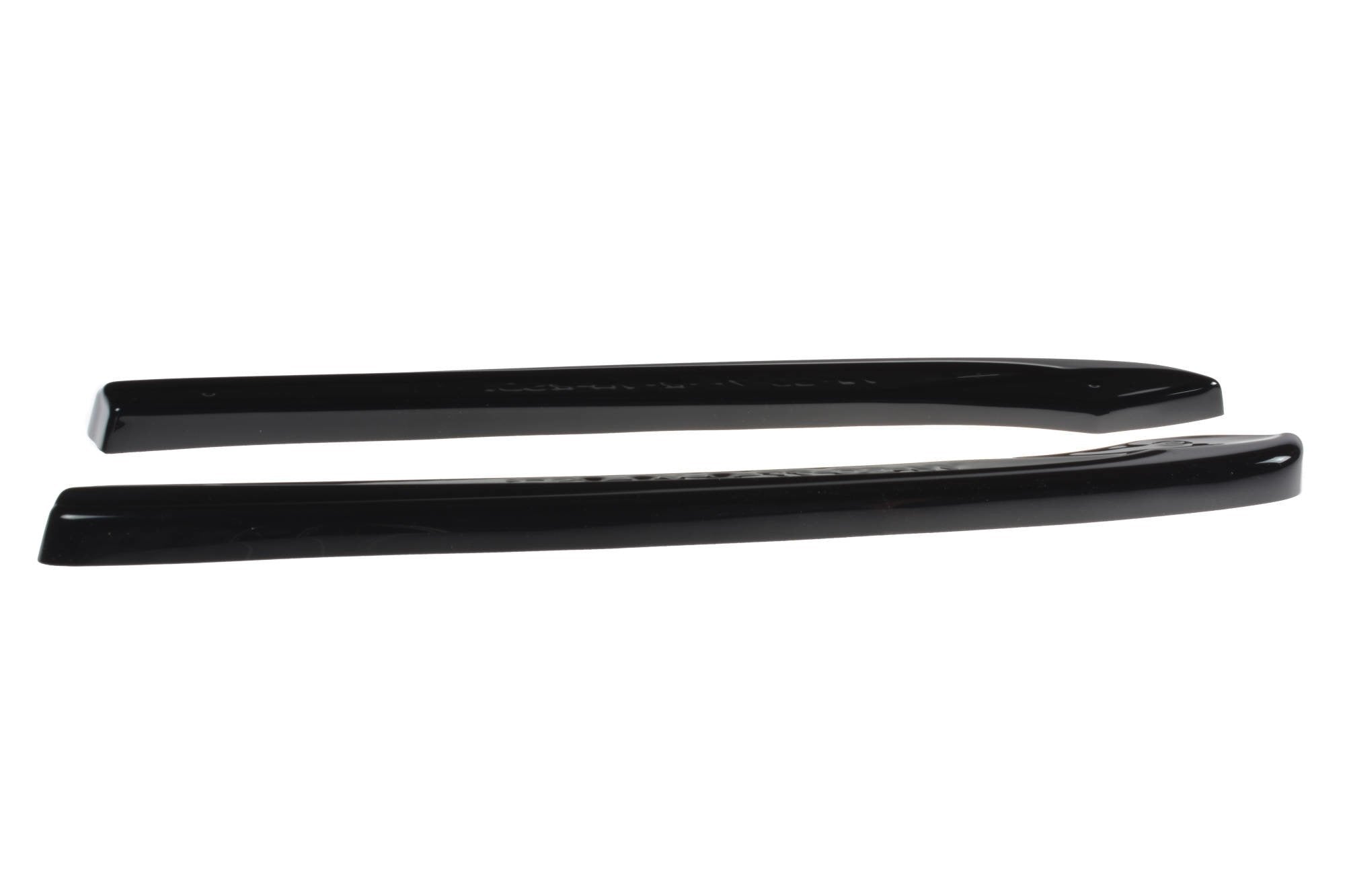Maxton Design Heck Ansatz Flaps Diffusor V.1 passend für VW GOLF 7 R VARIANT FACELIFT schwarz Hochglanz