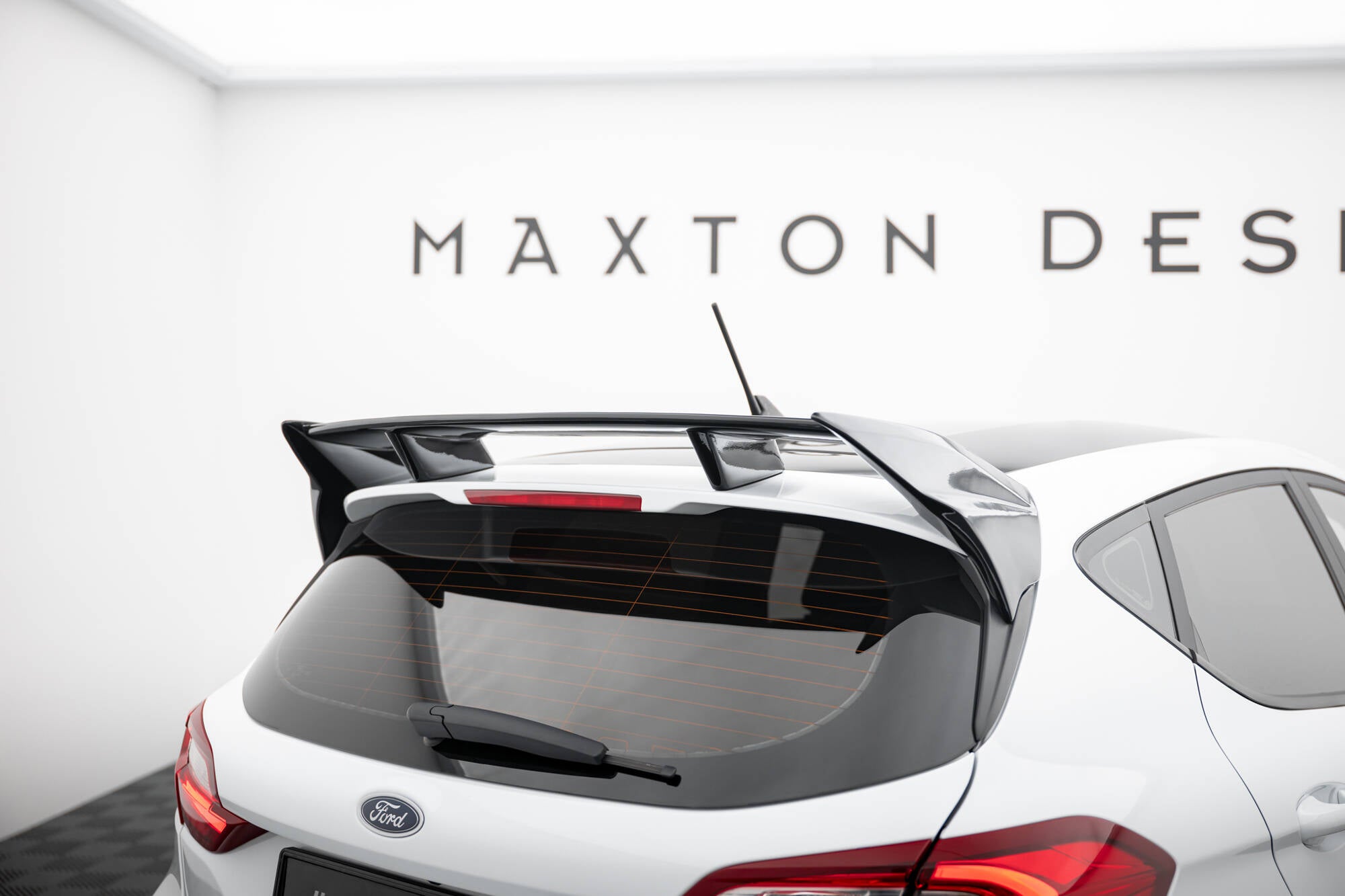 Maxton Design Spoiler Ford Fiesta Standard / ST-Line Mk8 für Ford Fiesta Standard