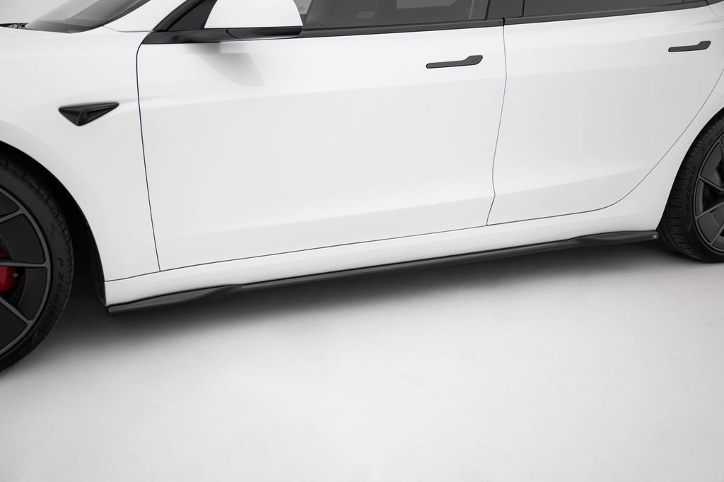 Maxton Design Street+ Seitenschweller Leisten V.2 passend für Tesla Model 3 Performance Mk1 Facelift schwarz Hochglanz