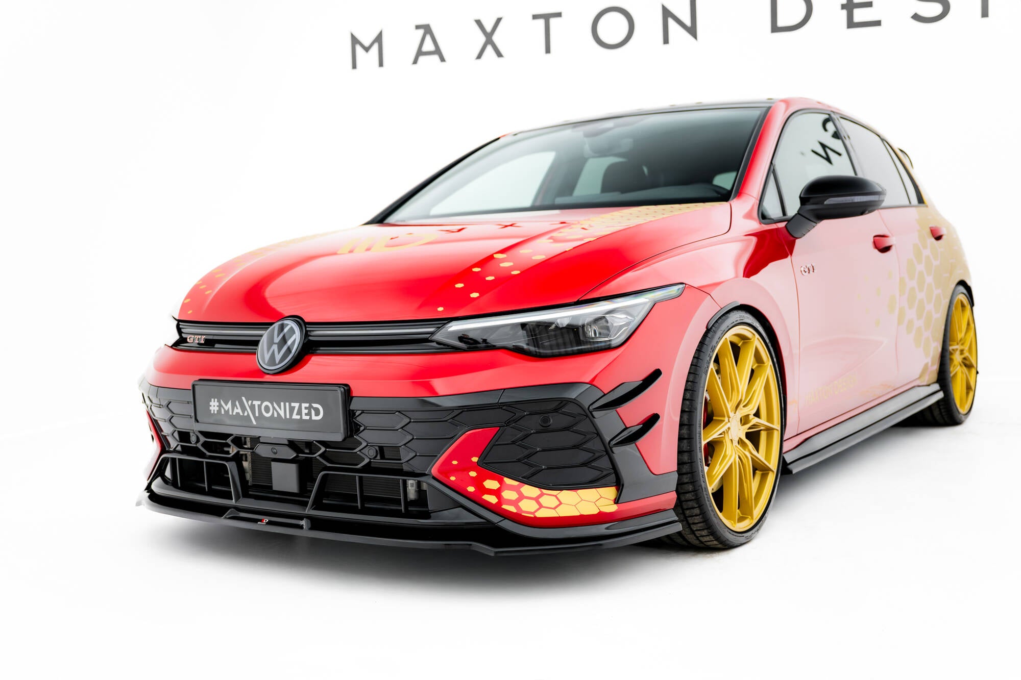 Maxton Design Street+ Spoilerlippe Front Ansatz V.3 passend für VW Golf GTI Clubsport Mk8 Facelift schwarz Hochglanz