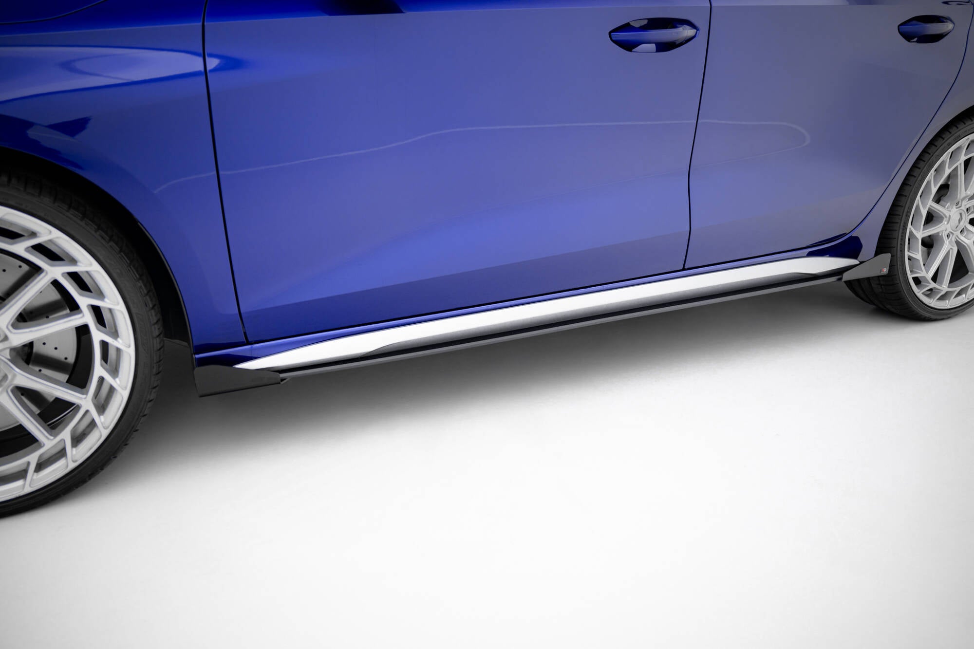 Maxton Design Street Pro Street+ Seitenschweller Leisten V.2 passend für + Flaps passend für Audi A3 S-Line Limousine / S3 Limousine 8Y / 8Y Facelift schwarz Hochglanz
