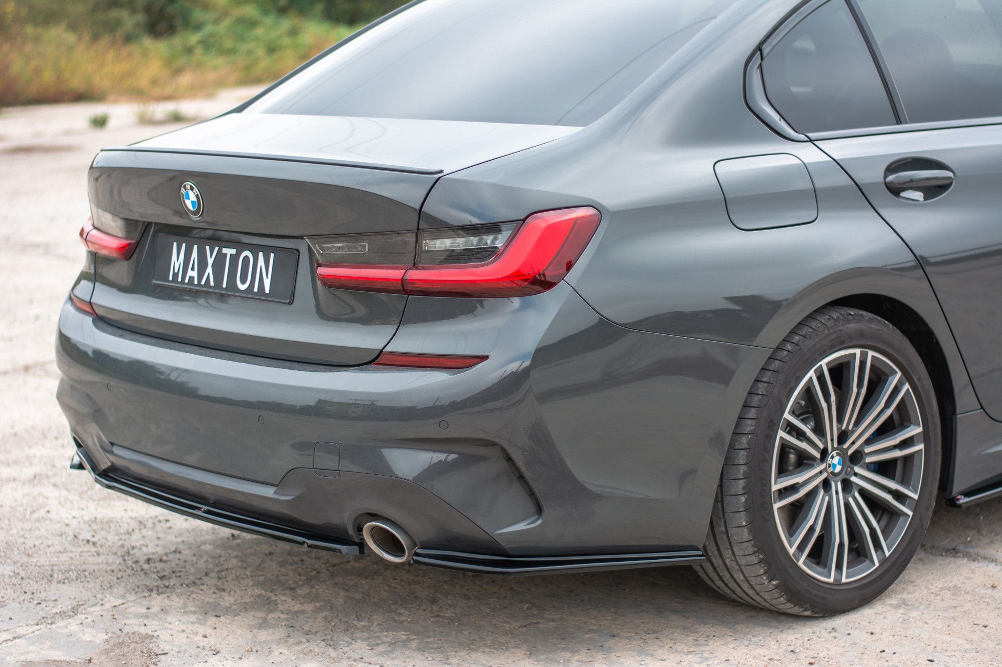 Maxton Design Heck Ansatz Flaps Diffusor passend für BMW 3er M-Paket G20 schwarz Hochglanz