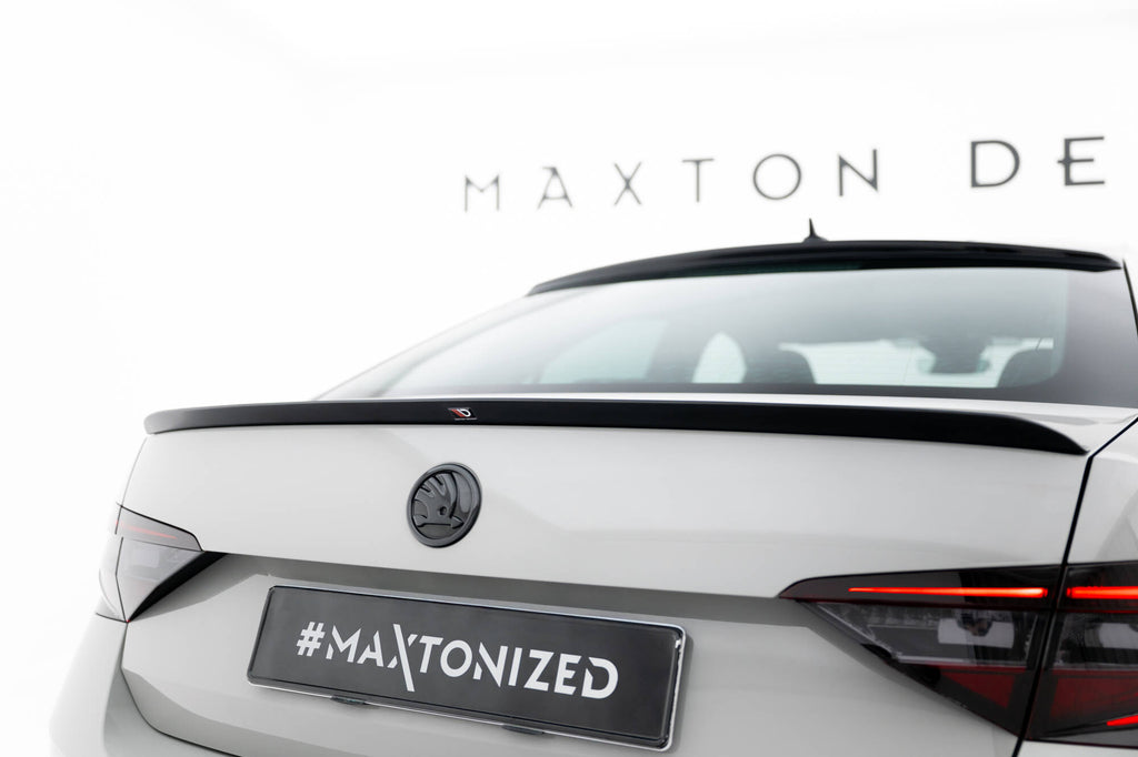 Maxton Design Spoiler CAP V.1 passend für Skoda Superb Liftback Mk3 / Mk3 Facelift schwarz Hochglanz
