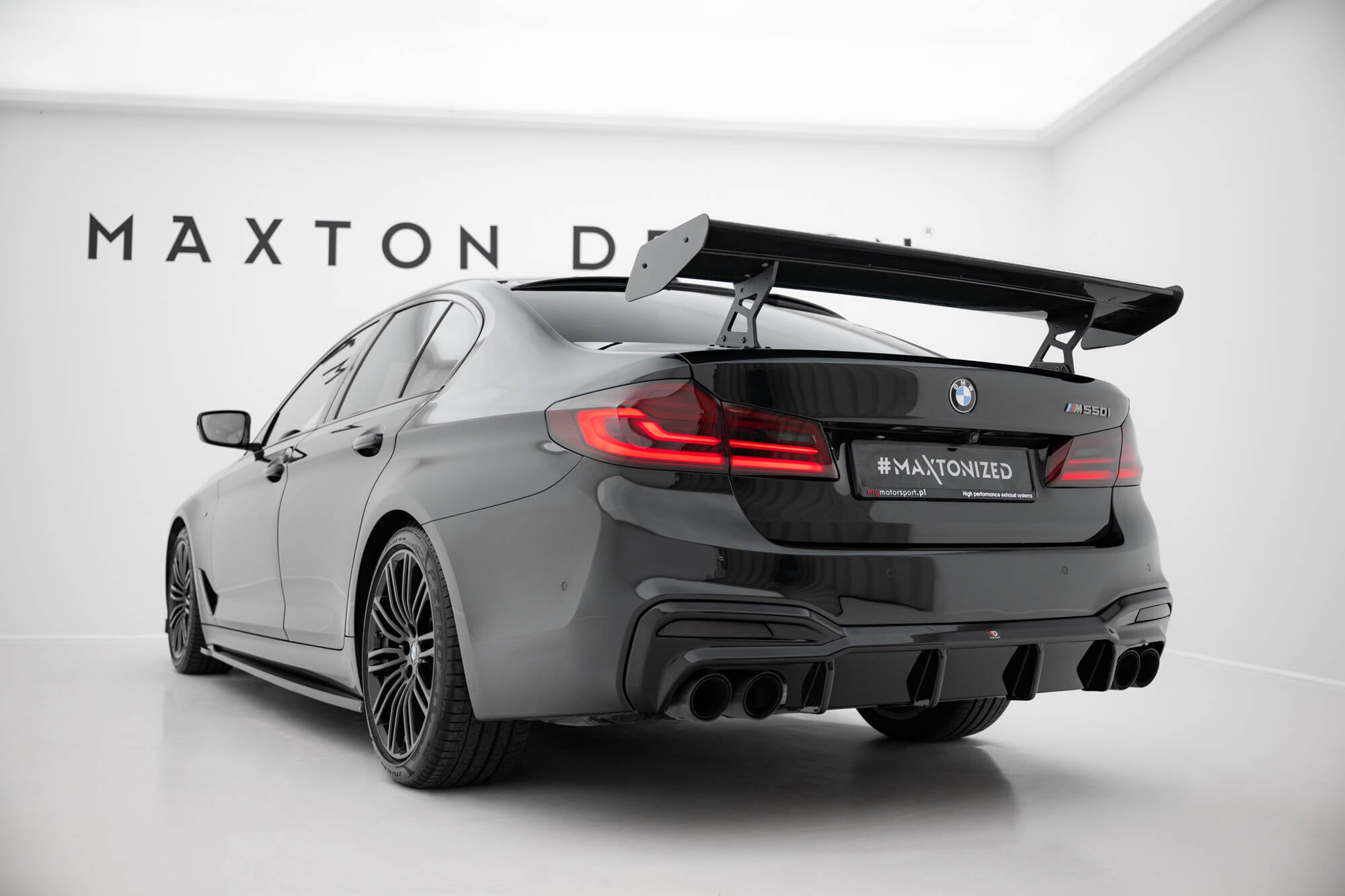 Maxton Design Carbon Spoiler With Internal Brackets Uprights BMW 5er / M5 Limousine G30 / F90 für BMW M5 F90