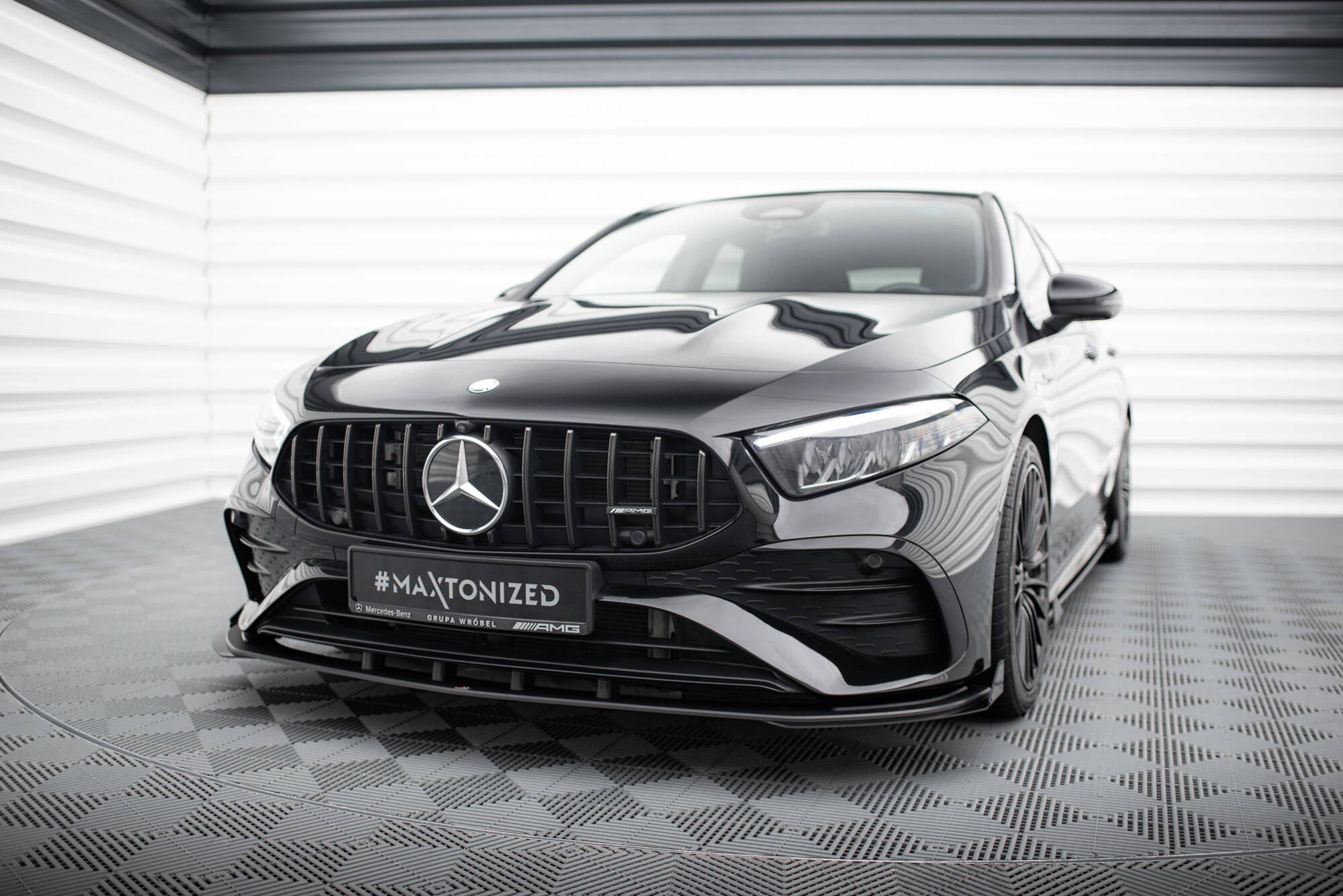 Maxton Design Front Stoßstange Flaps passend für Mercedes-AMG A35 W177 Facelift schwarz Hochglanz