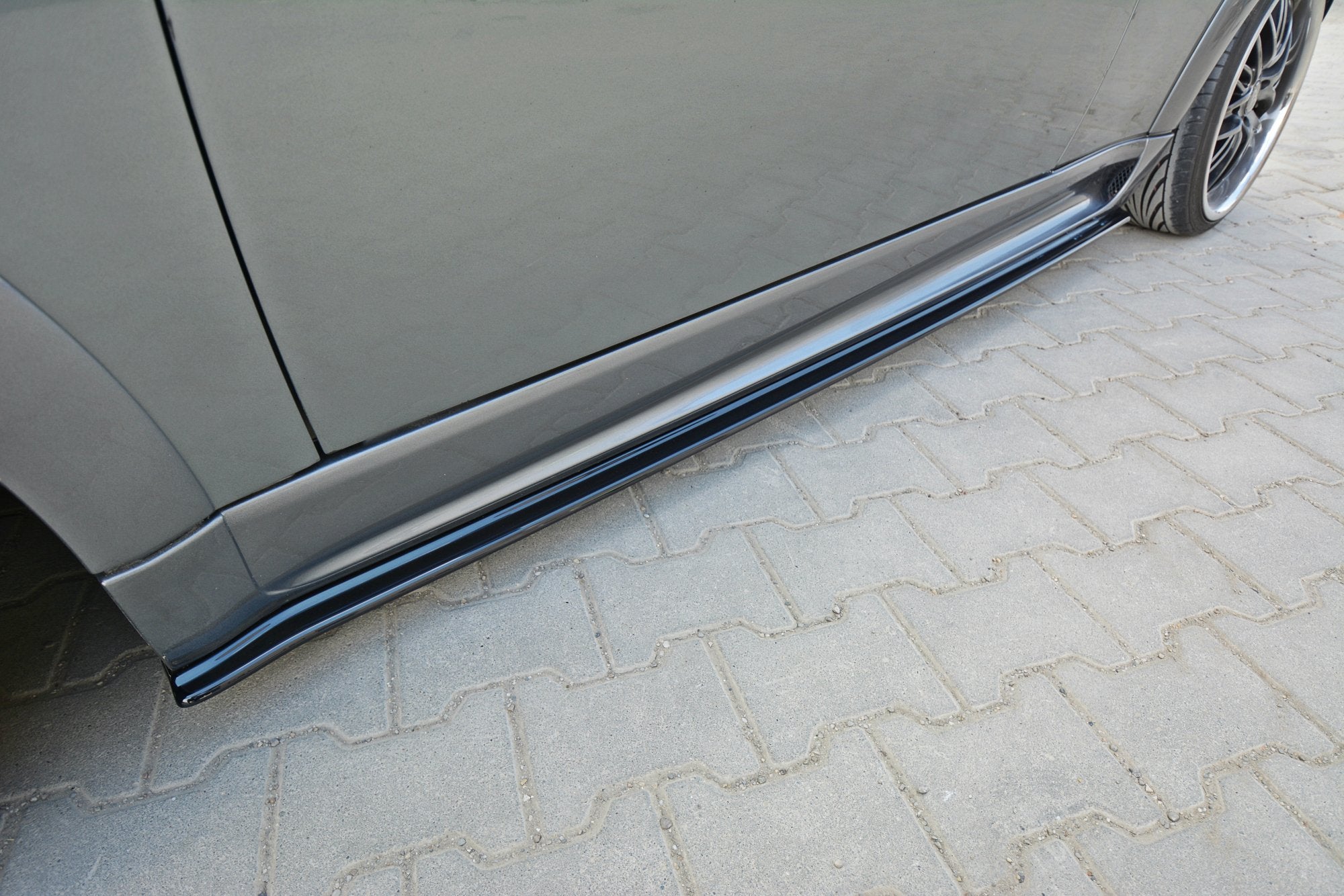 Maxton Design Street+ Seitenschweller Leisten passend für MINI R53 COOPER S JCW schwarz Hochglanz