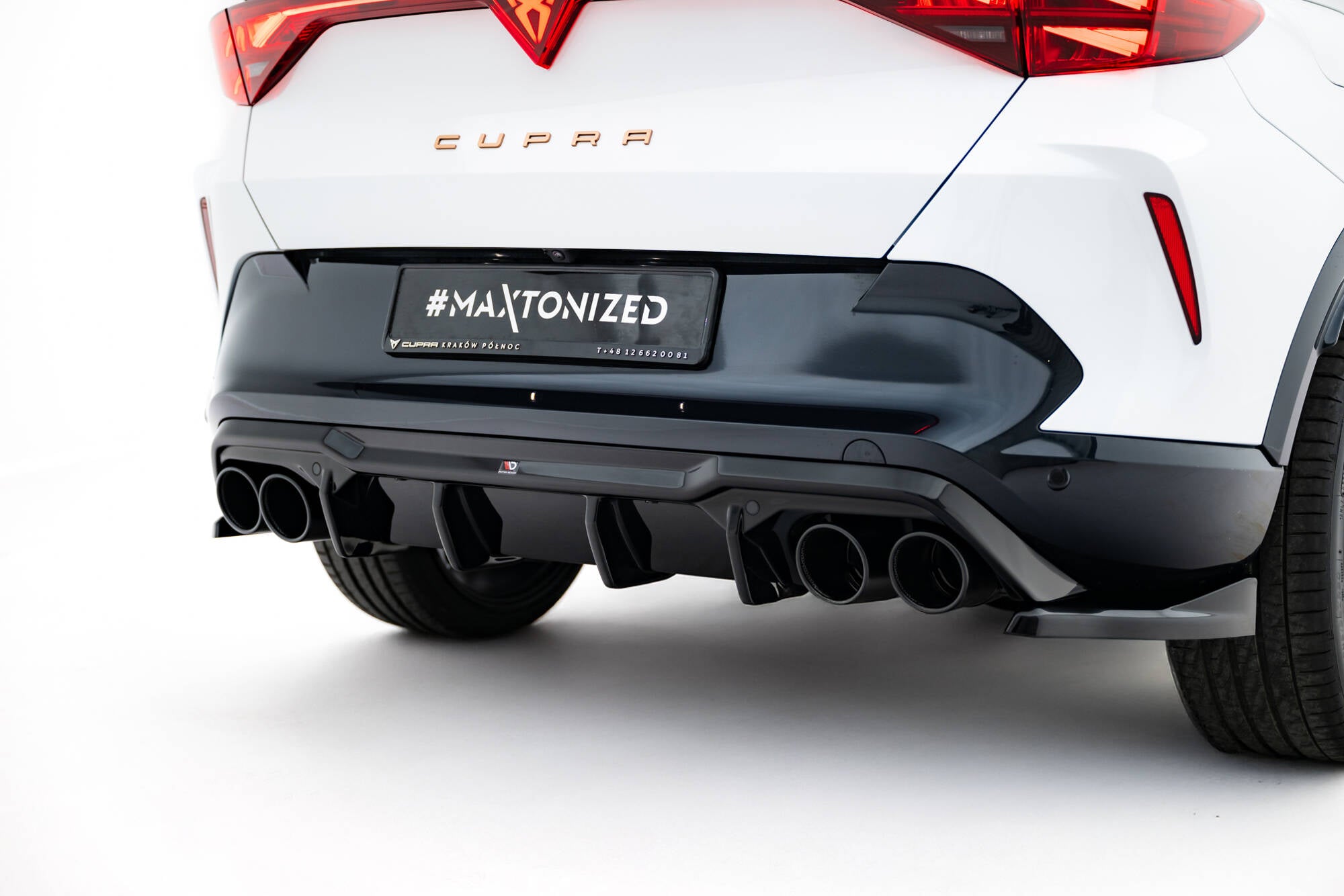 Maxton Design Diffusor Heck Ansatz + Endrohre passend für Cupra Formentor Mk1 Facelift