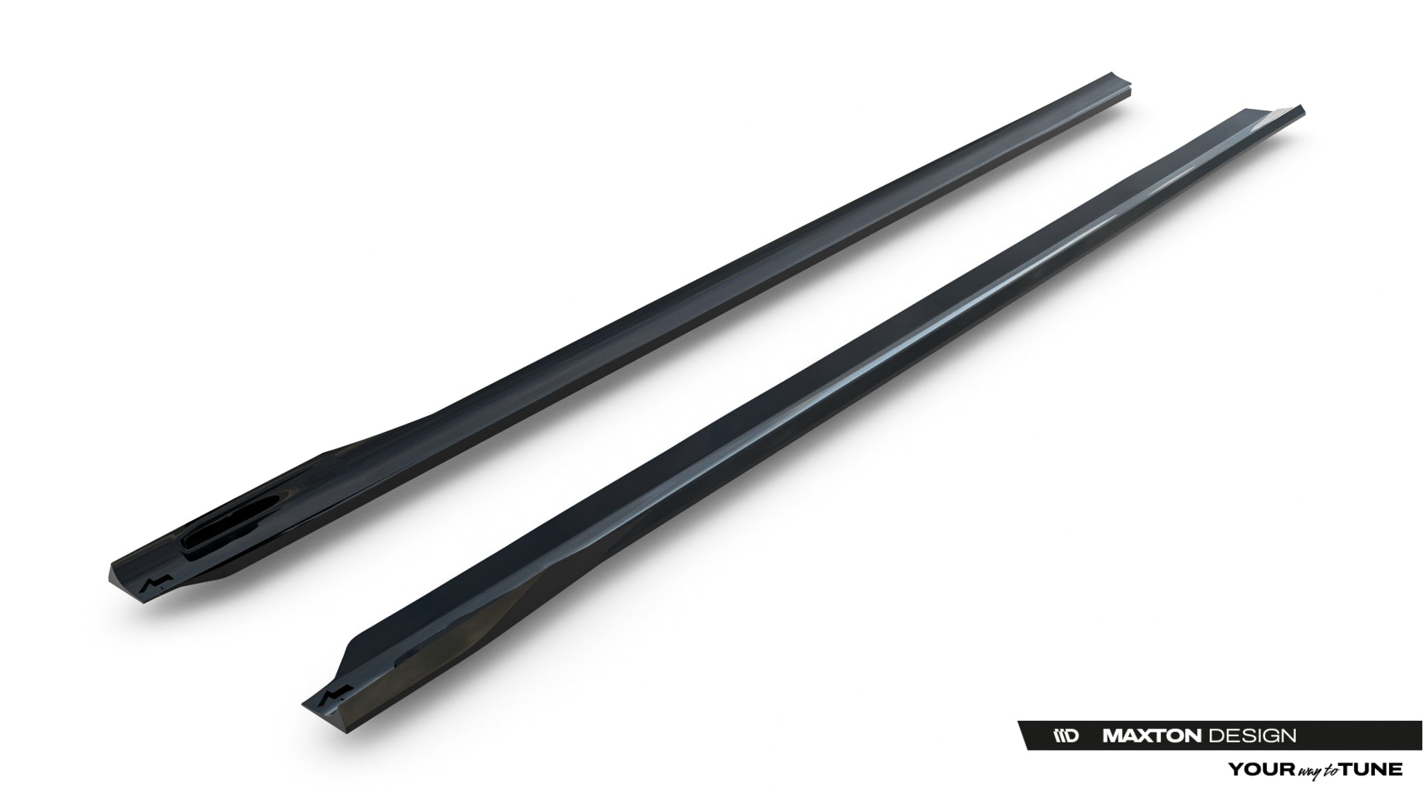 Maxton Design Street+ Seitenschweller Leisten V.2 passend für BMW 740d xDrive M Paket / 740i xDrive M-Paket G70 schwarz Hochglanz