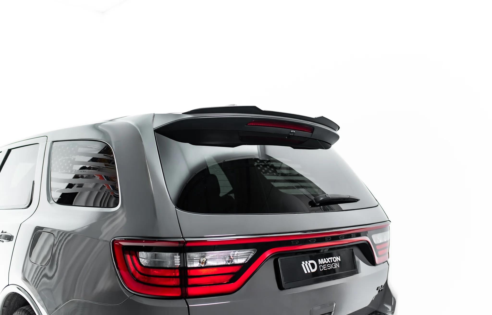 Maxton Design Heckspoiler Lippe V.2 Dodge Durango Facelift RT Mk3 Schwarz Hochglanz