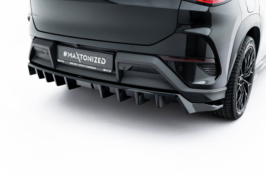 Maxton Design Street+ Mittlerer Diffusor RACE passend für BYD Sealion 7 Mk1 schwarz Hochglanz