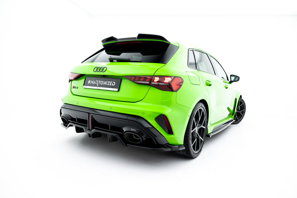 Maxton Design Street+ Mittlerer Diffusor RACE V.2 passend für Audi RS3 Sportback 8Y Facelift schwarz Hochglanz