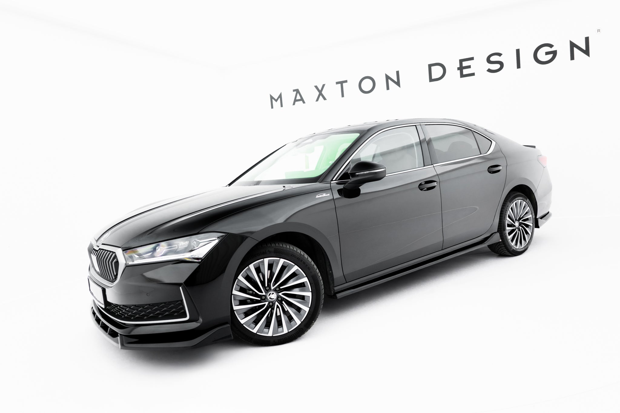 Maxton Design Street+ Seitenschweller Leisten V.2 passend für Skoda Superb Mk4 schwarz Hochglanz