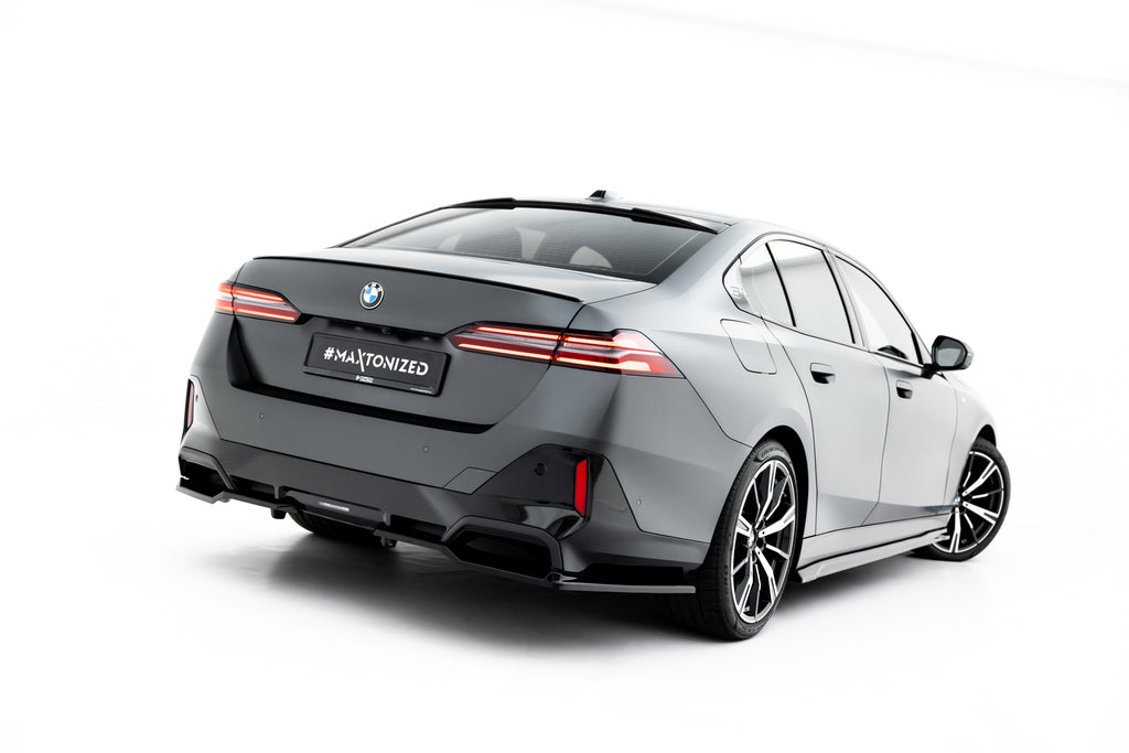 Maxton Design Heck Ansatz Flaps Diffusor V.2 passend für BMW 5er / i5 M-Paket Limousine / Touring G60 / G61 schwarz Hochglanz