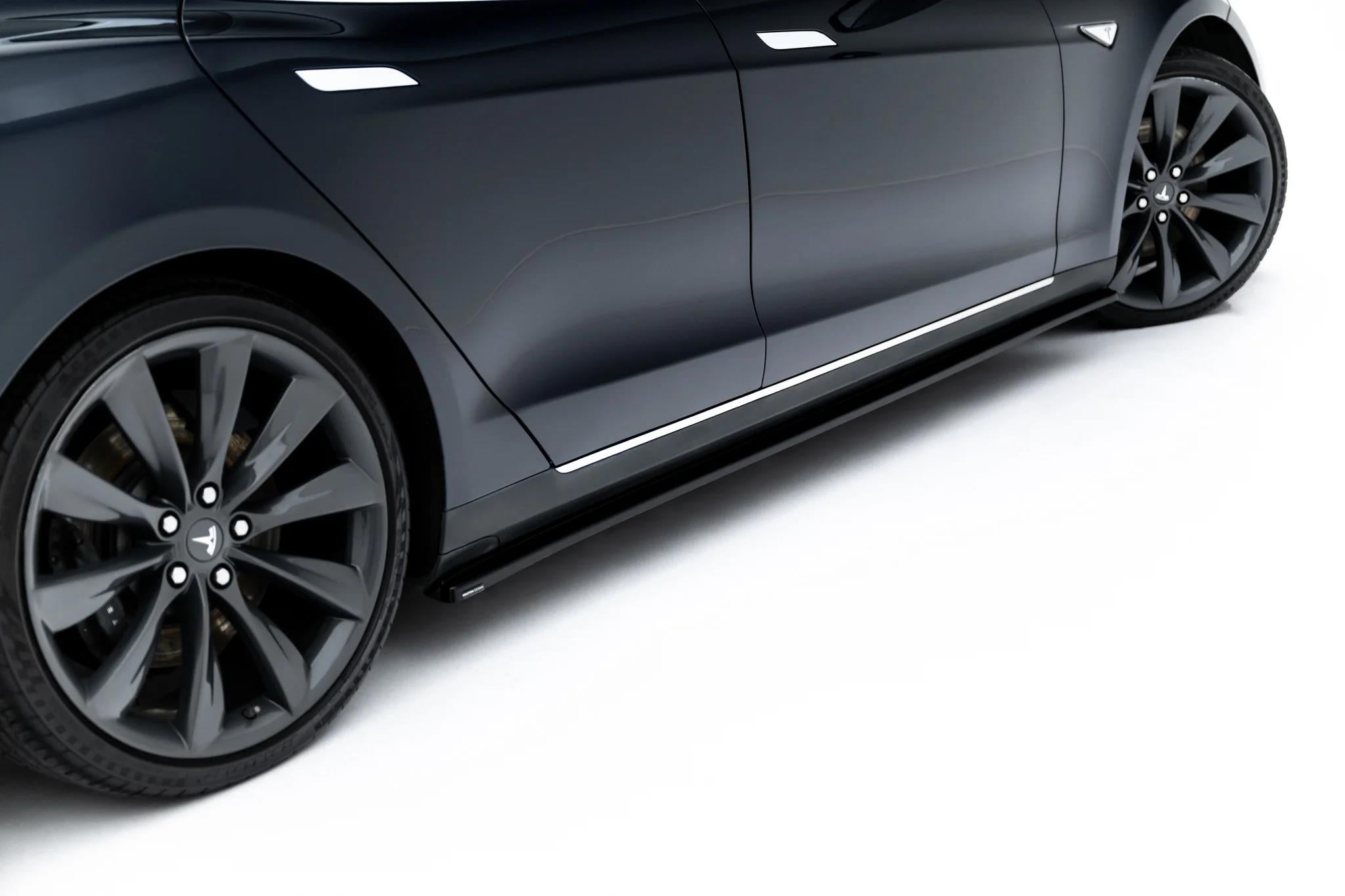 Maxton Design Street+ Seitenschweller Leisten passend für V.1 passend für Tesla Model S Mk1 schwarz Hochglanz