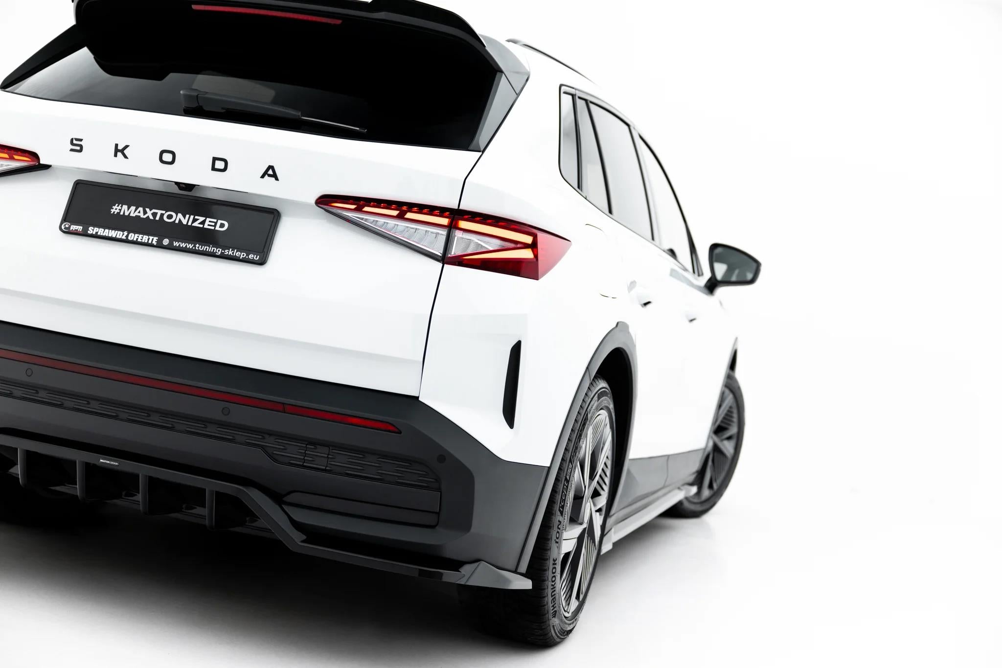 Maxton Design Street+ Mittlerer Diffusor Race Passend für Skoda Elroq RS Mk1 Schwarz Hochglanz