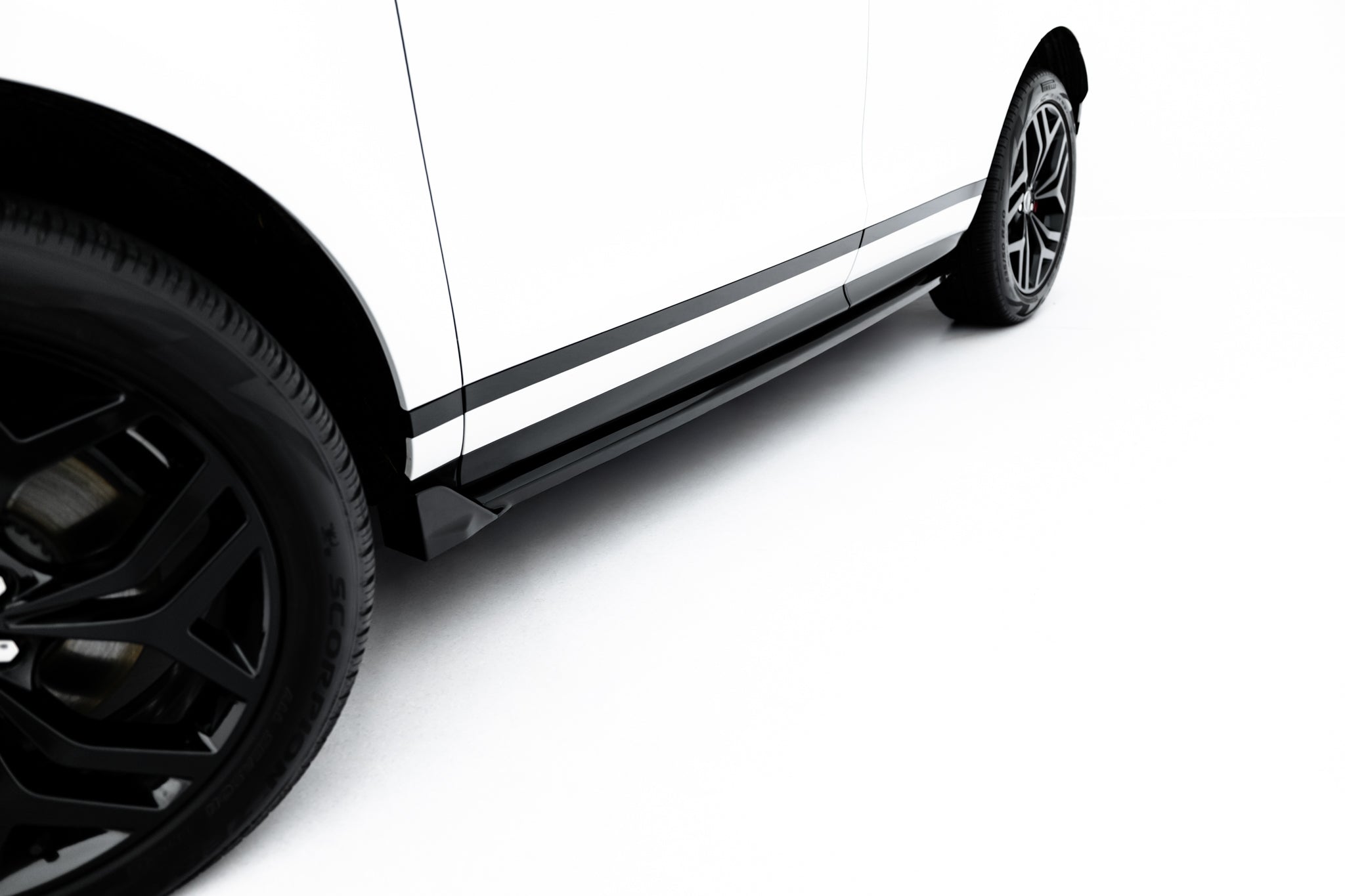 Maxton Design Street+ Seitenschweller Leisten passend für Land Rover Range Rover Evoque Dynamic Mk2 schwarz Hochglanz